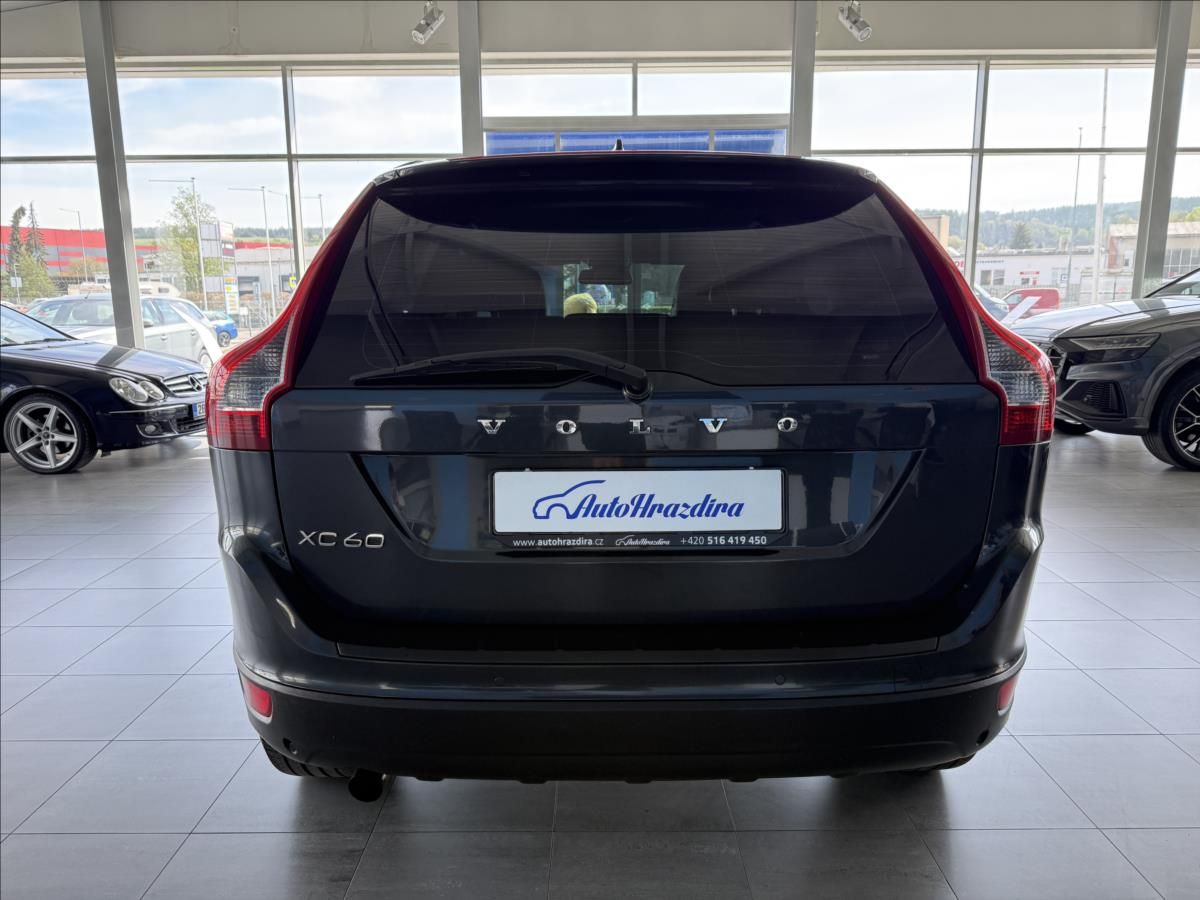 Volvo XC60, 2,0   SERVISNÍ KNÍŽKA - fotka 5