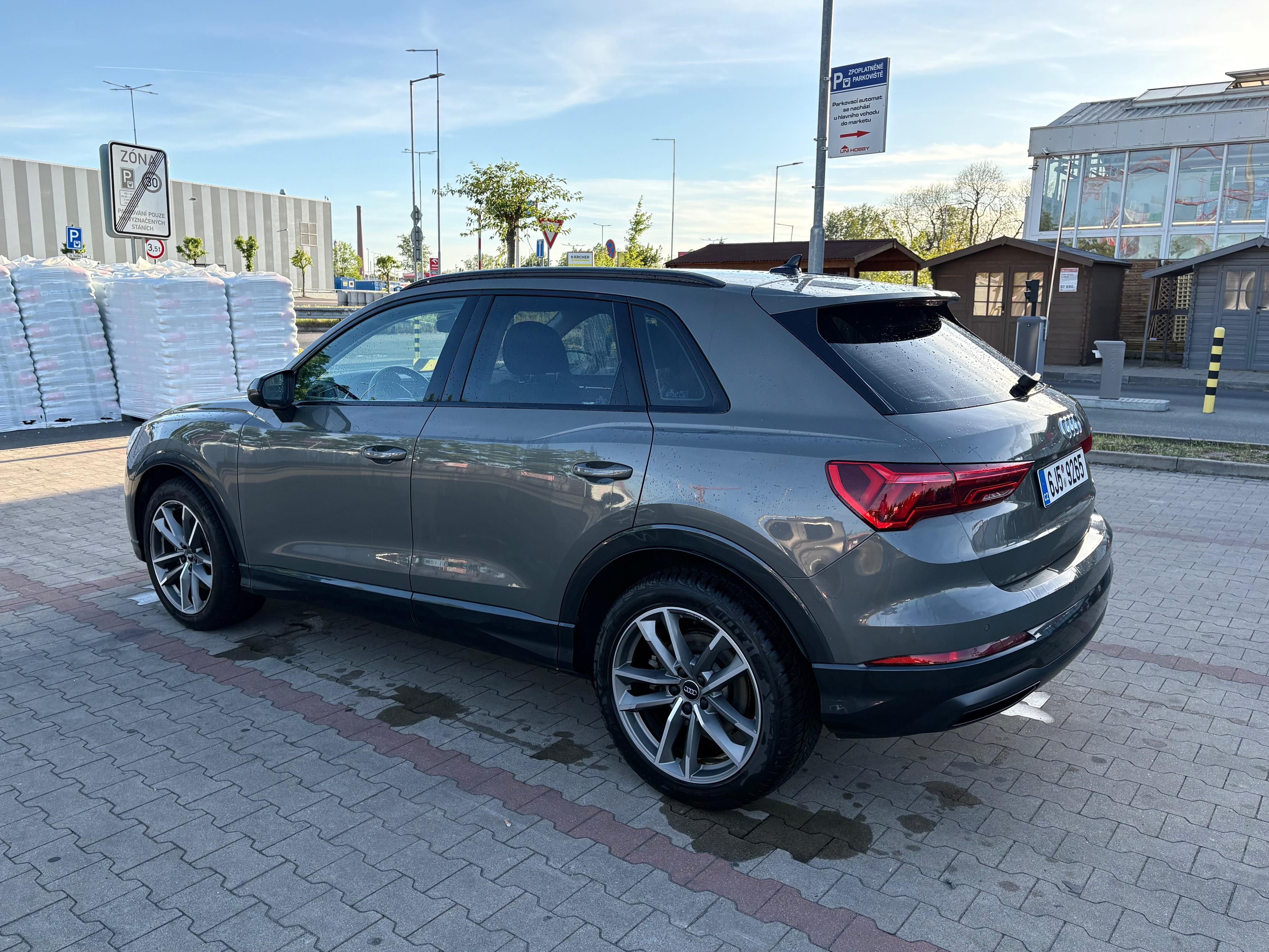 Audi Q3 - fotka 5
