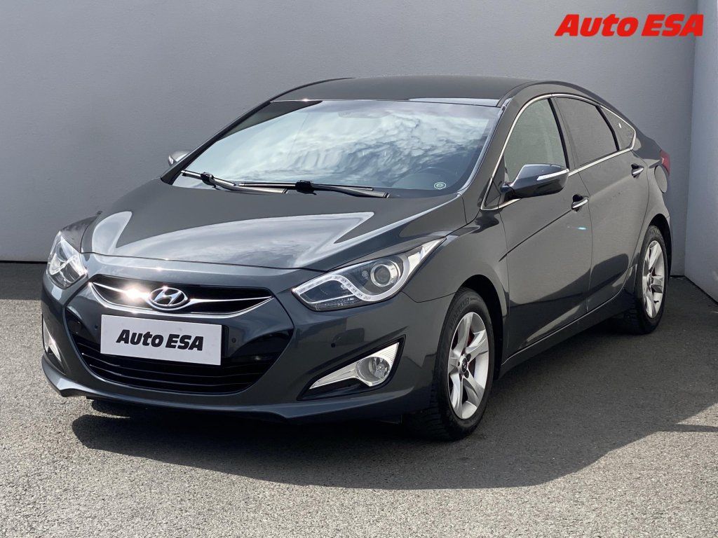 Hyundai i40, 2.0i - fotka 3