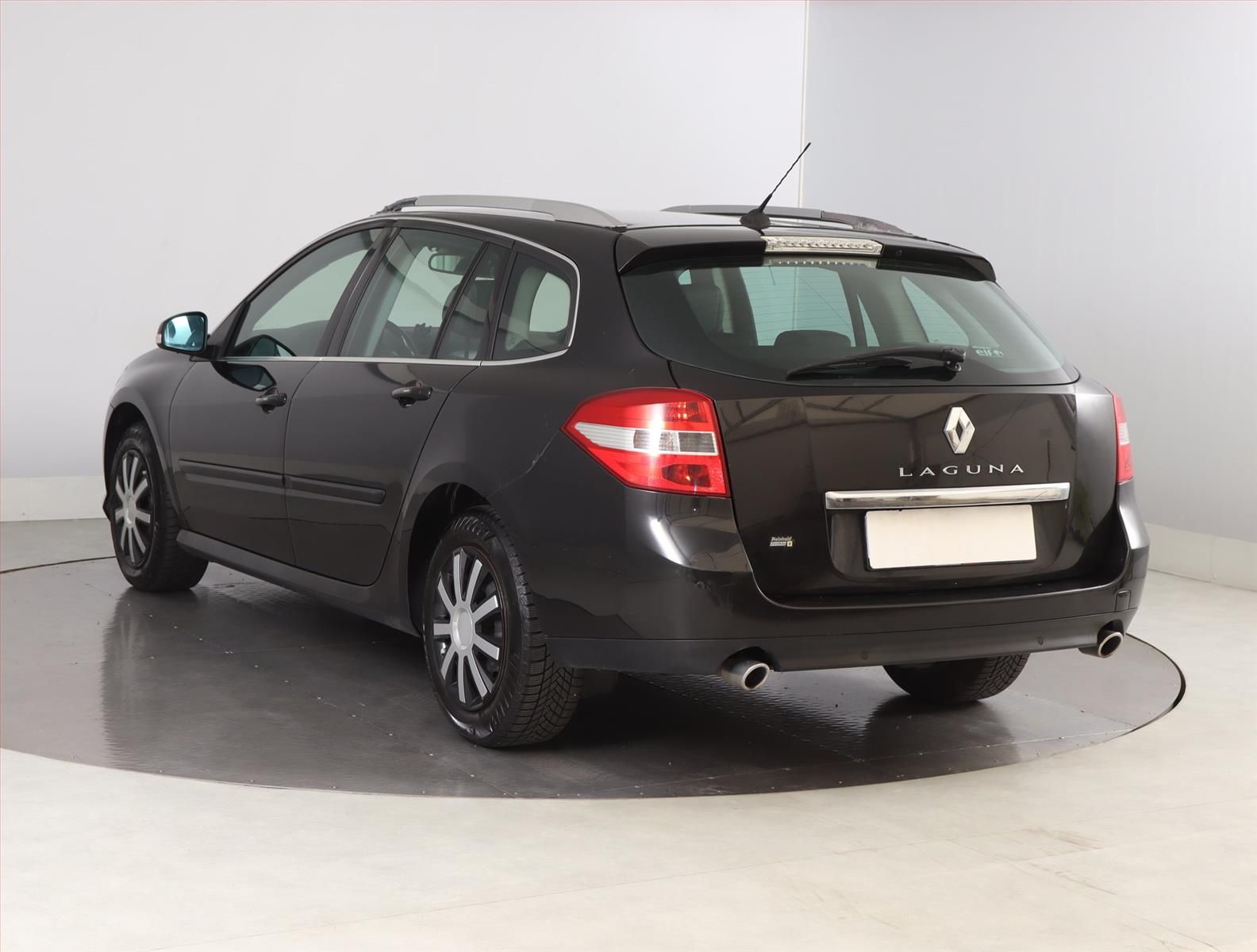 Renault Laguna, 2.0 dCi, Parkovací asistent - fotka 4