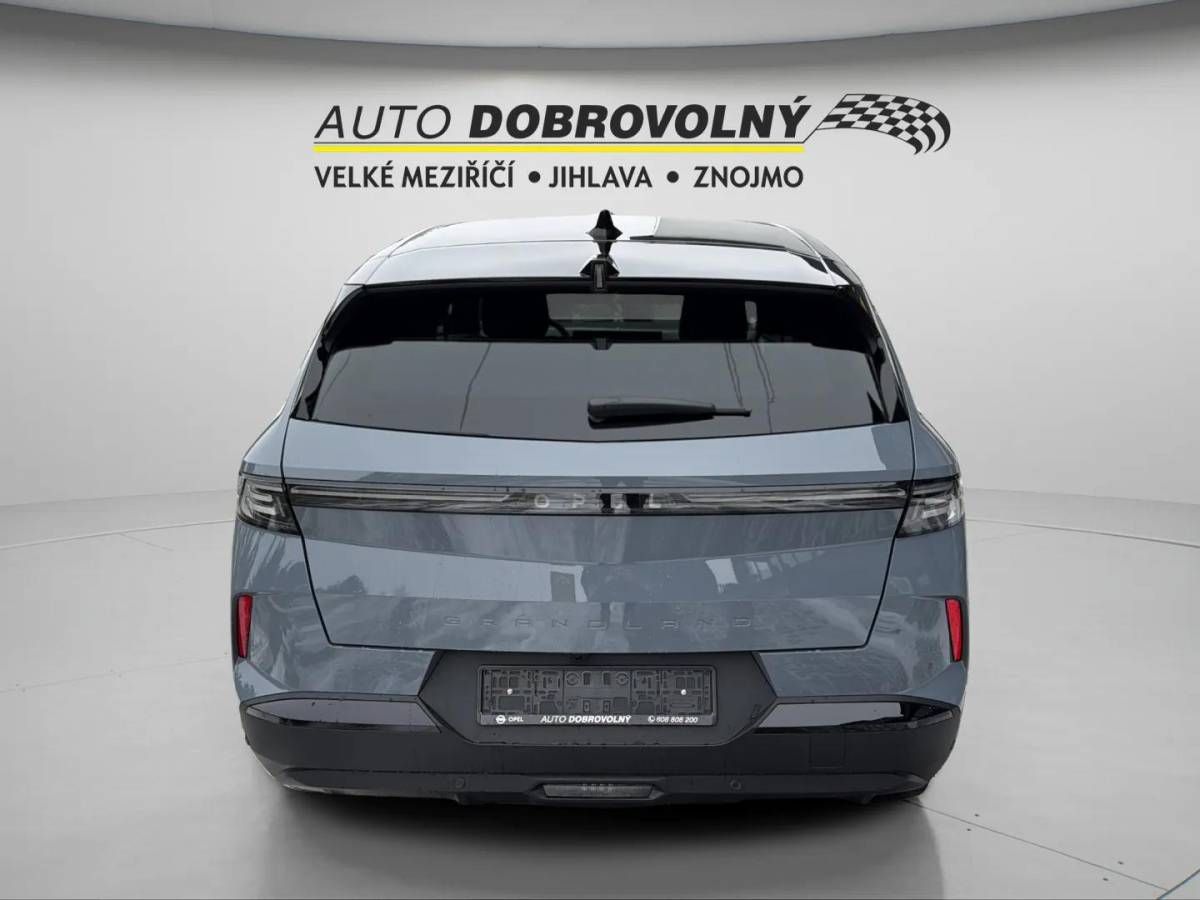 Opel Grandland, GS Hybrid 1.2 TURBO (107kW/145 - fotka 6