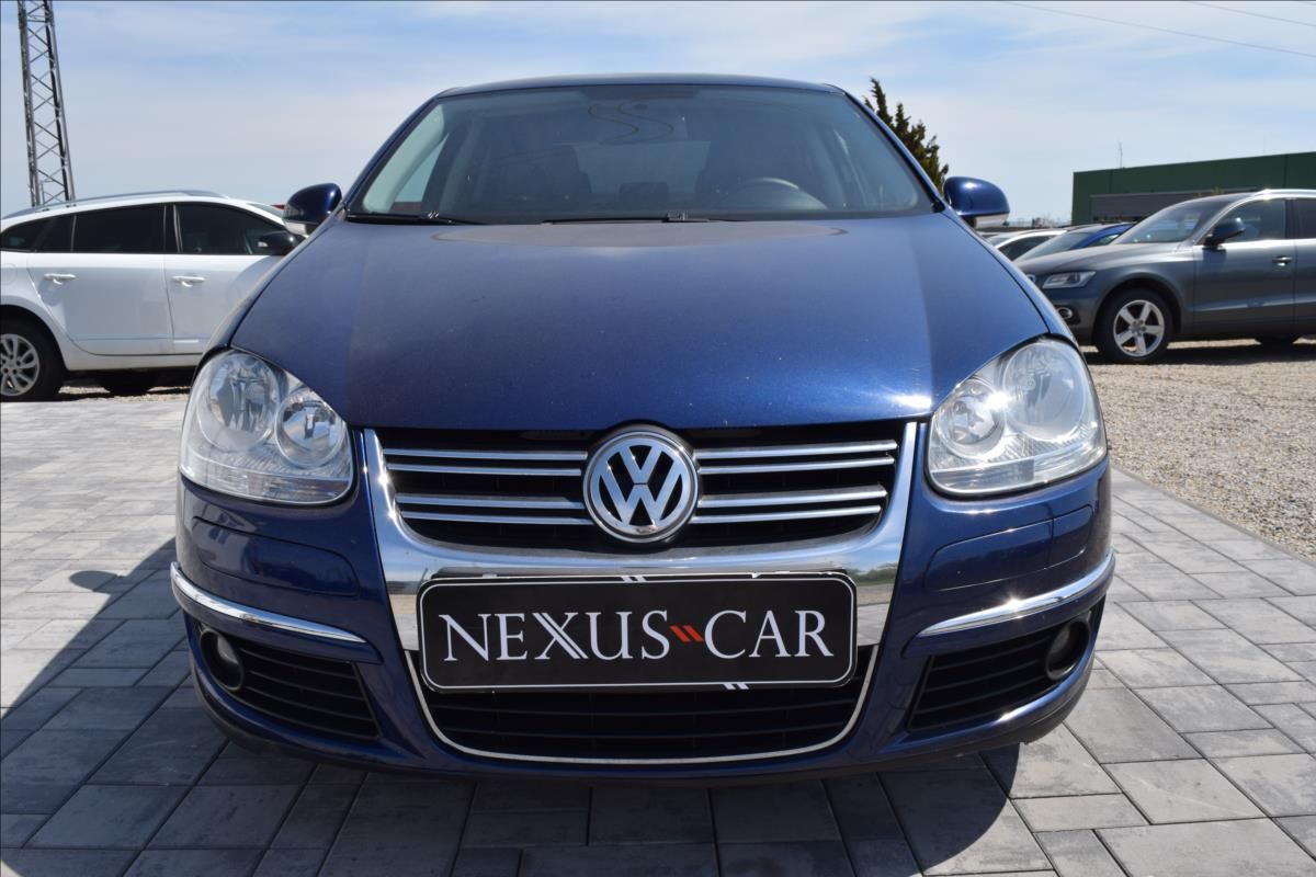 Volkswagen Jetta, 1,9 TDI 77KW NOVÁ STK ALU - fotka 2