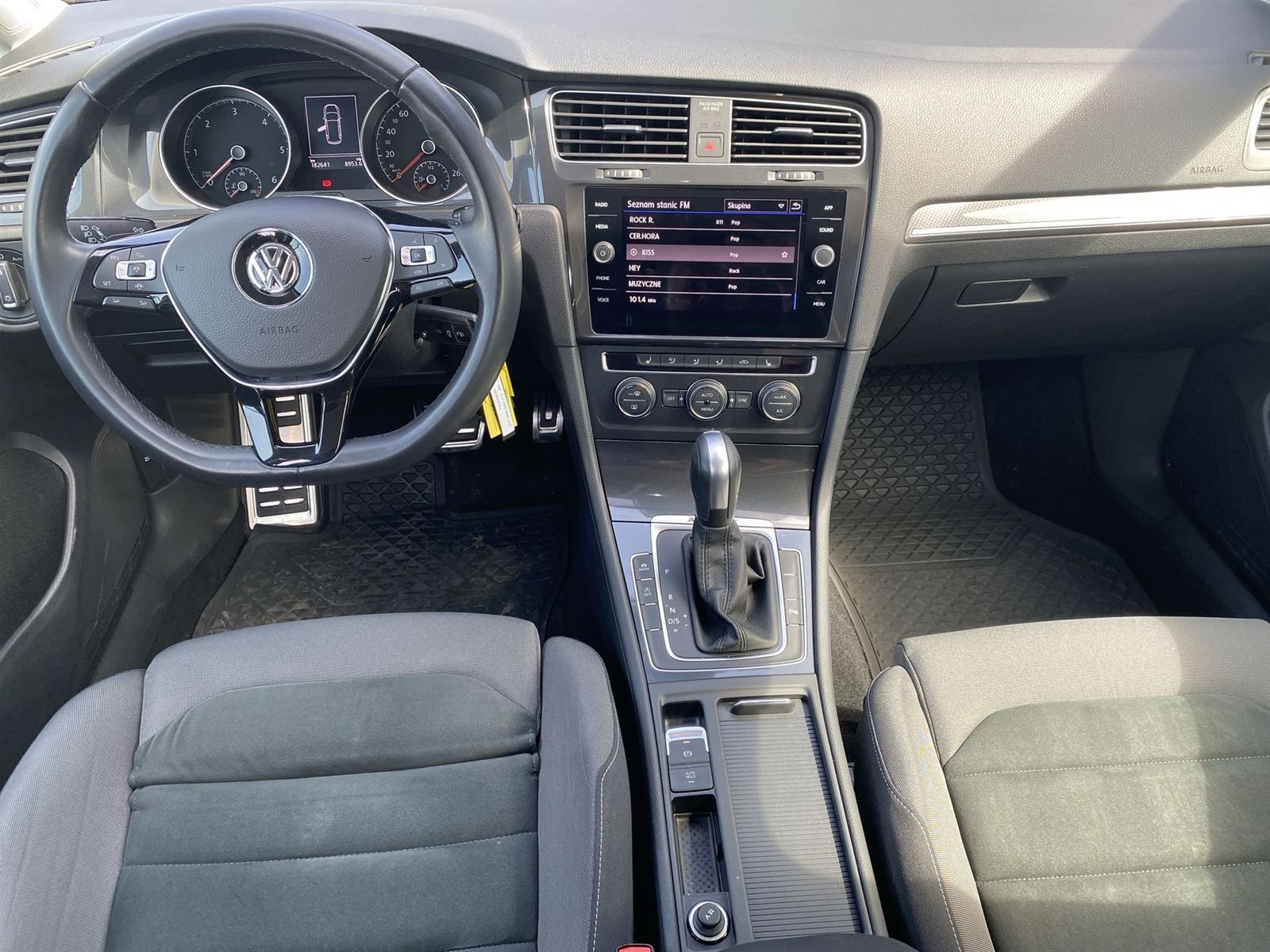 Volkswagen Golf, Variant 2.0 TDI DSG 4Motion - fotka 5