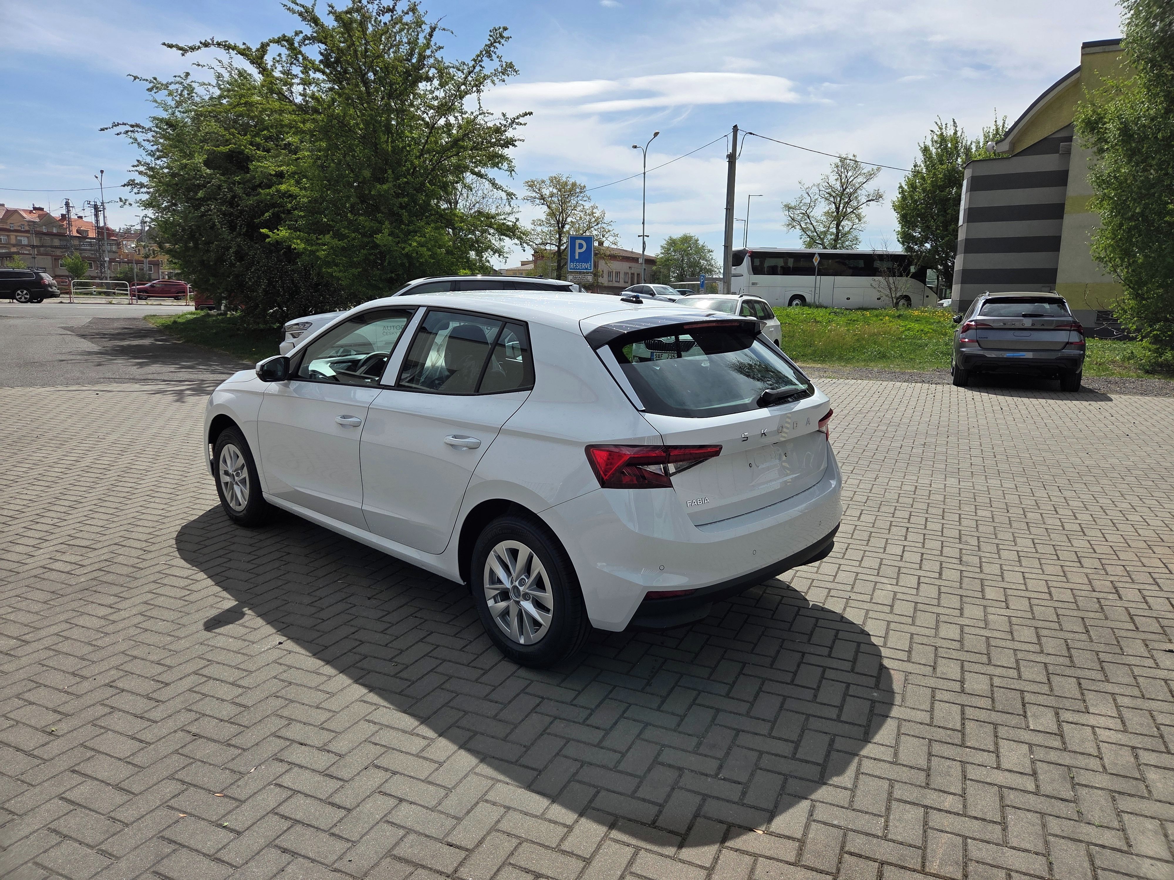 Škoda Fabia, Classic 1,0MPI 59kw 5st. man - fotka 2