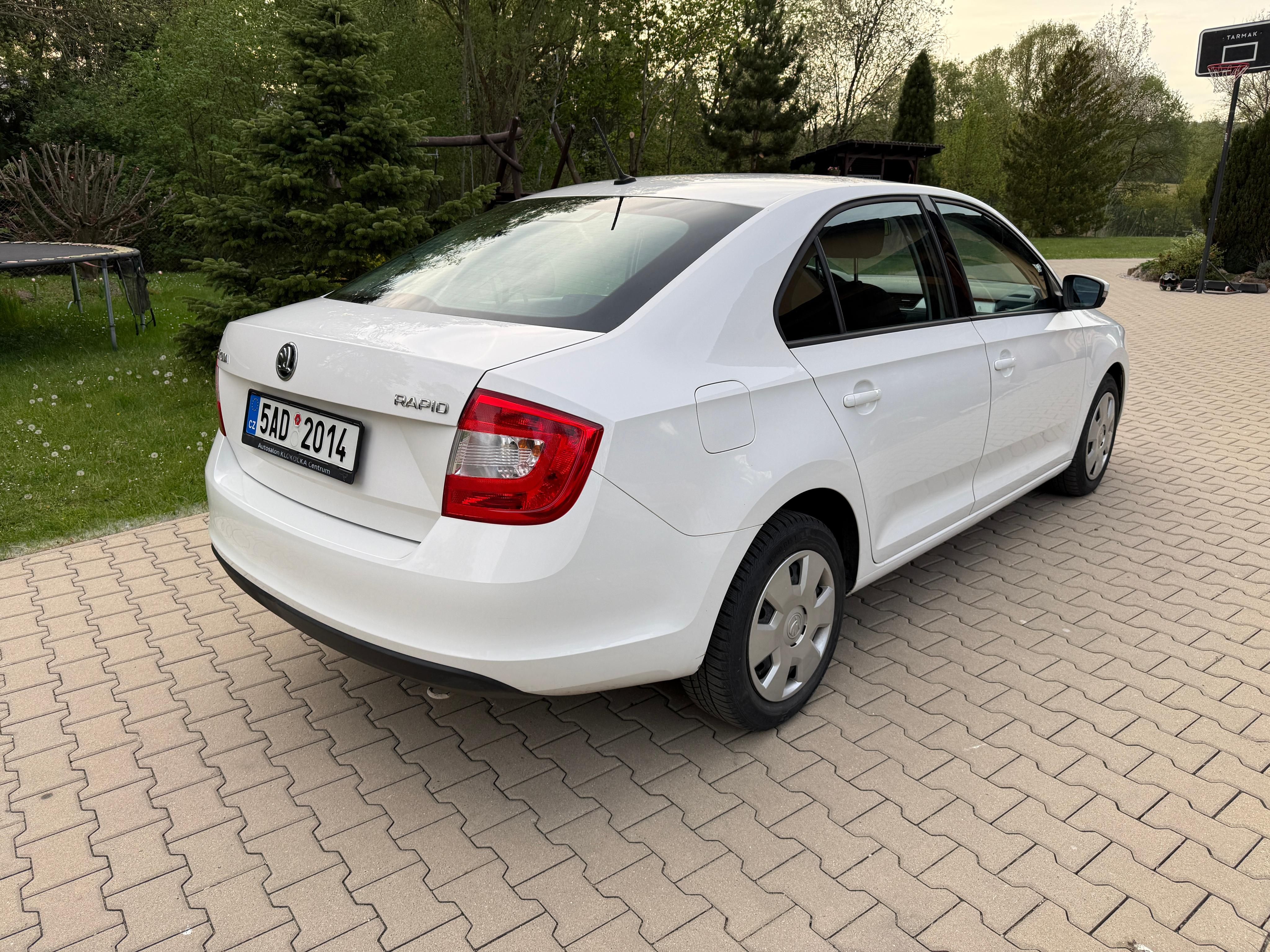 Škoda Rapid, 1.4TDi 66kW Ambition+ - fotka 5