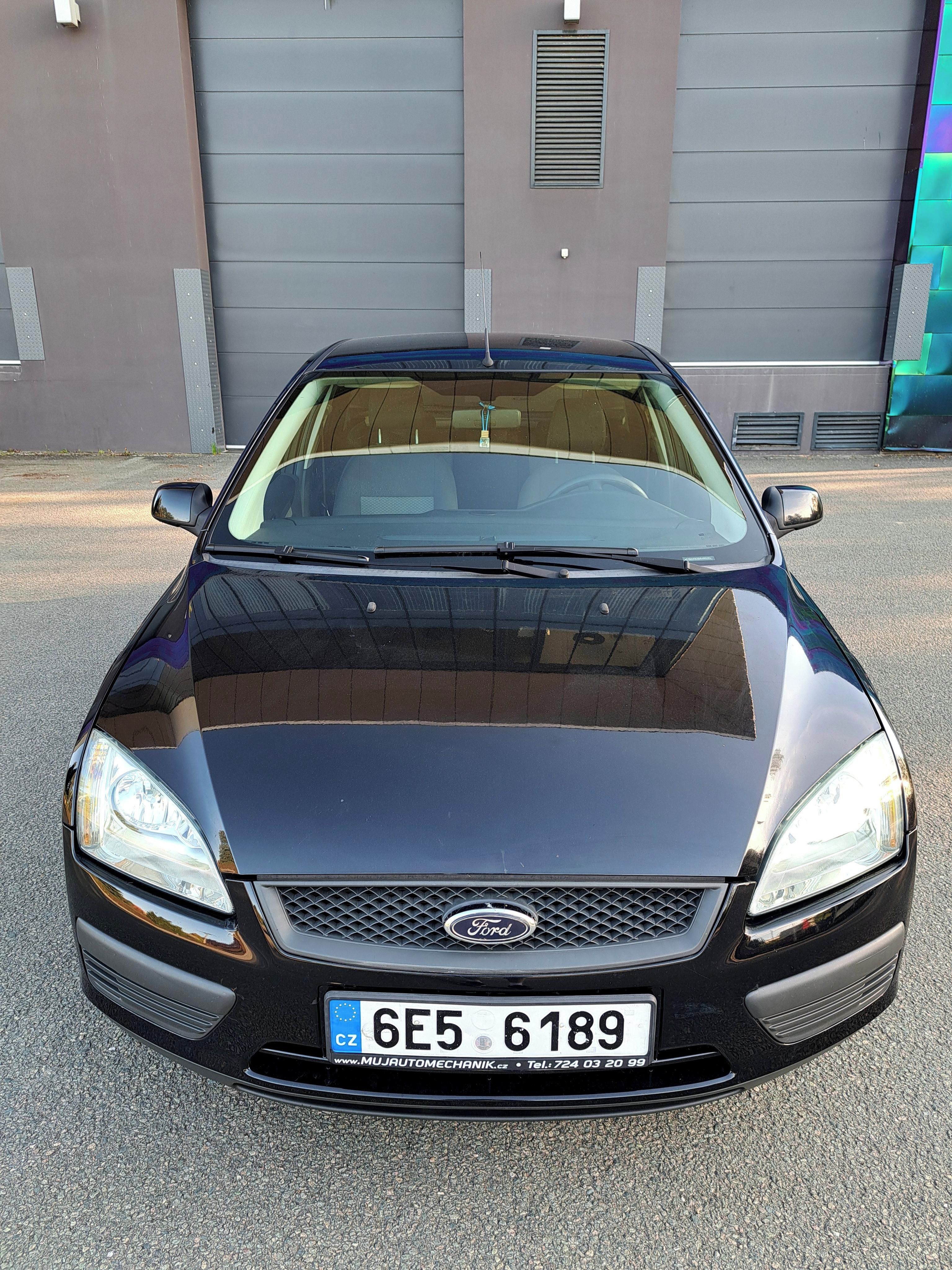 Ford Focus, Ford Focus 1.6 74 kW – 149 tis - fotka 3
