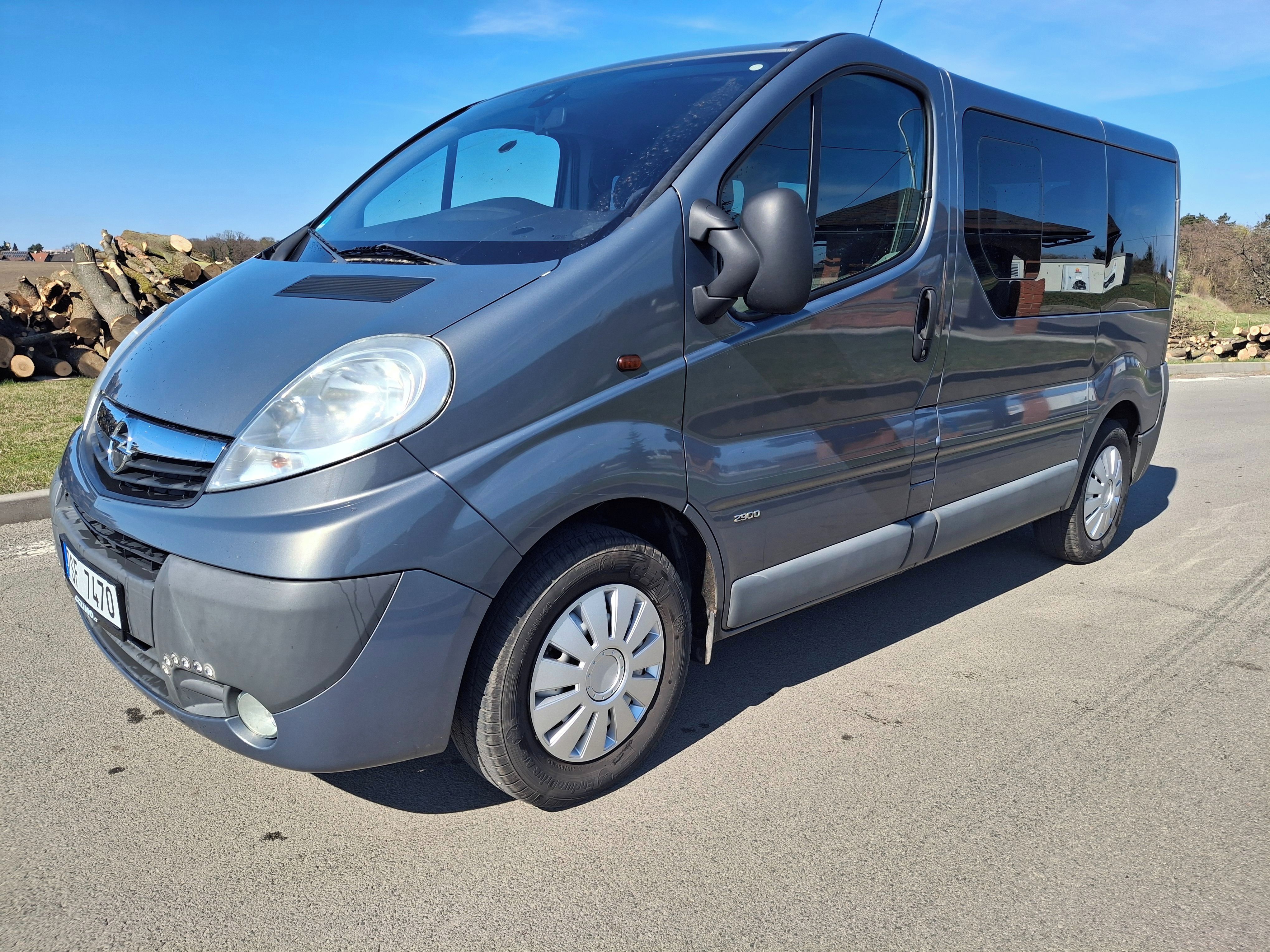 Opel Vivaro, 2.0 CDTI,KLIMA,9 MÍST,T.Z.
