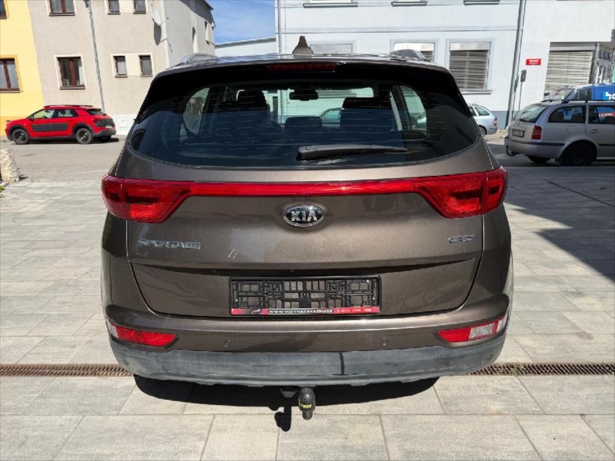 Kia Sportage, 1,7 - fotka 6