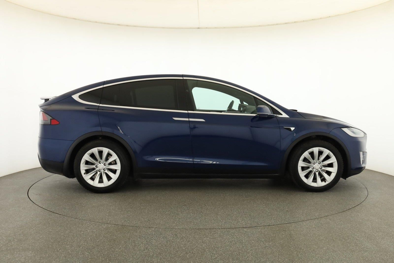 Tesla Model X, 100D, 4X4, Automat, ČR,1.maj - fotka 6