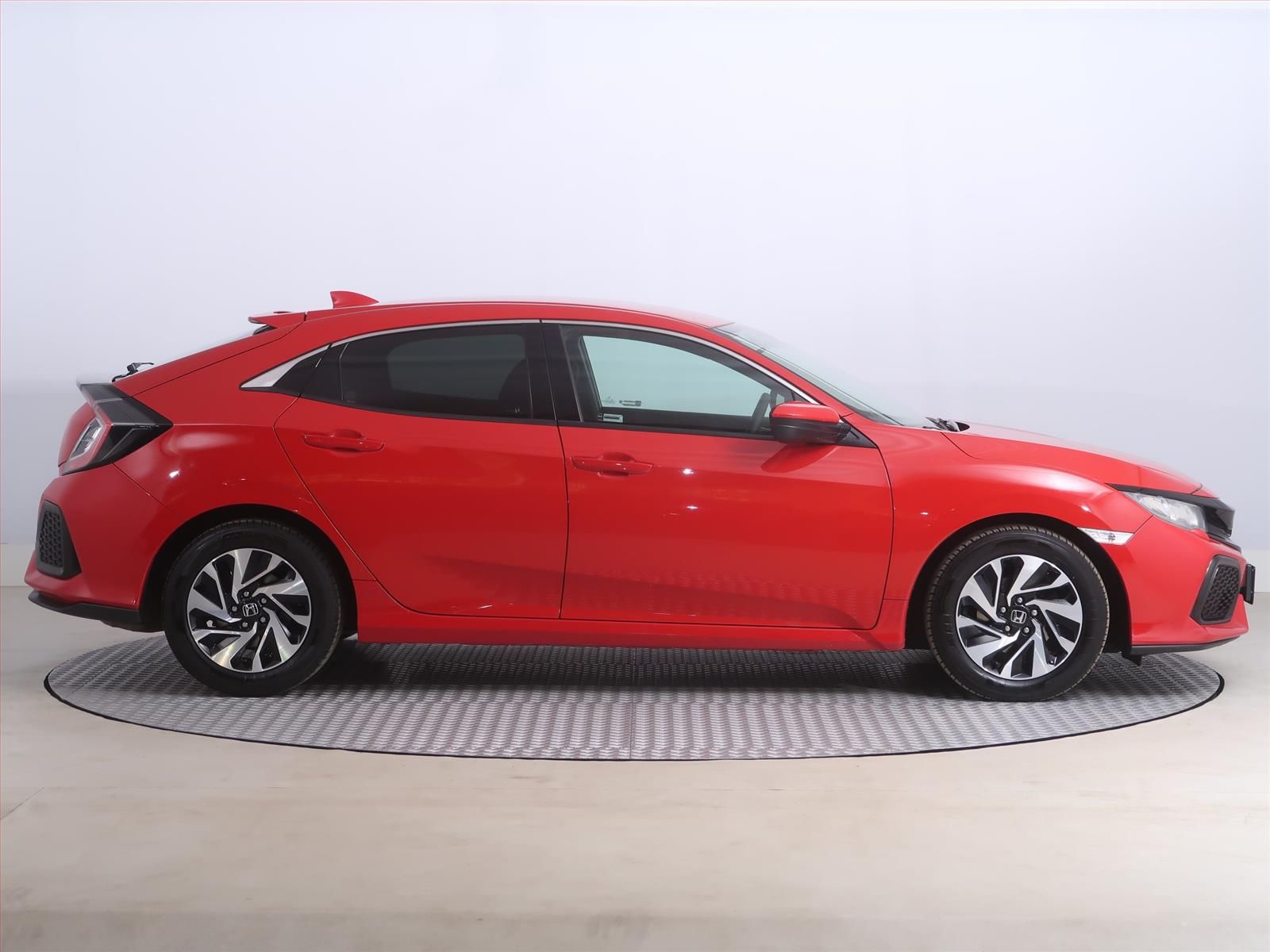 Honda Civic, 1.0 VTEC Turbo - fotka 6