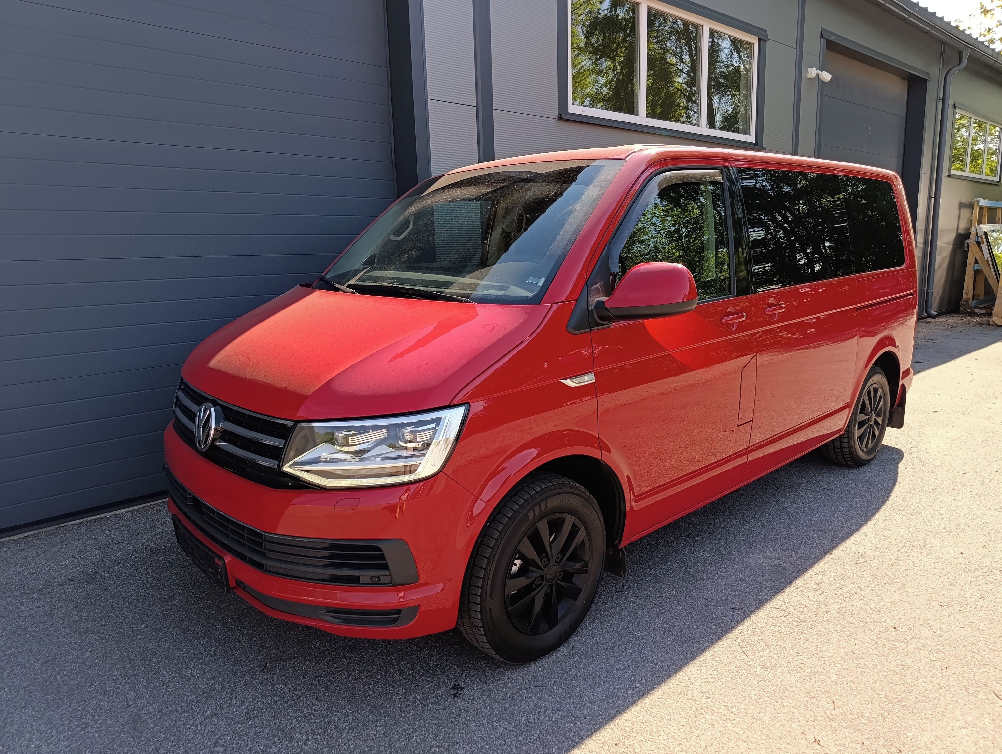Volkswagen Multivan, 2.0 TSi Comfortline - N95+LPG - fotka 3