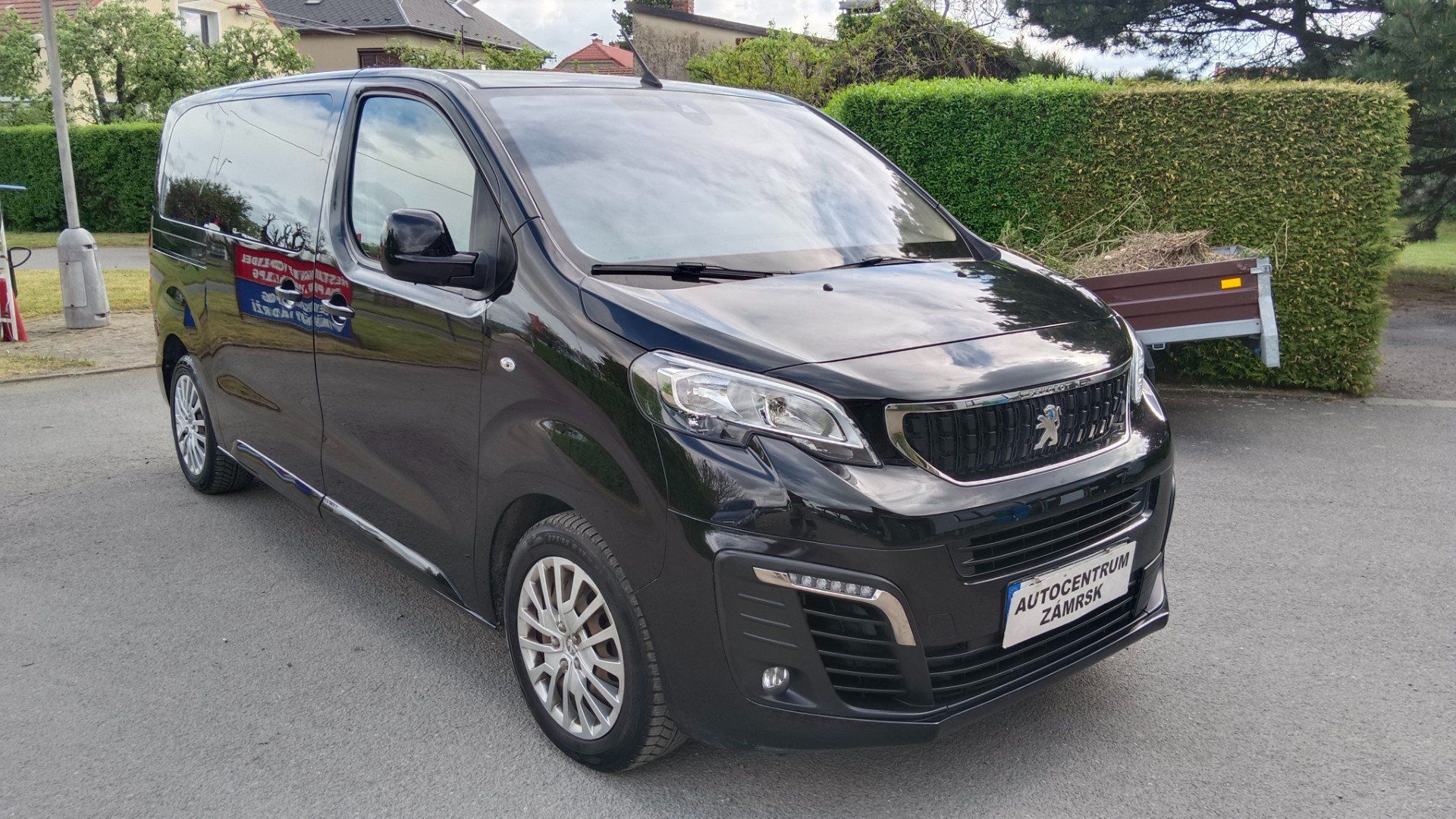 Peugeot Traveller, 1.5 D 8 Míst Odpočet dph - fotka 2