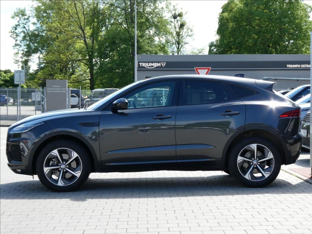 Jaguar E-Pace, 2,0 D165,R-Dyn SE,1.maj,ČR,zár - fotka 2