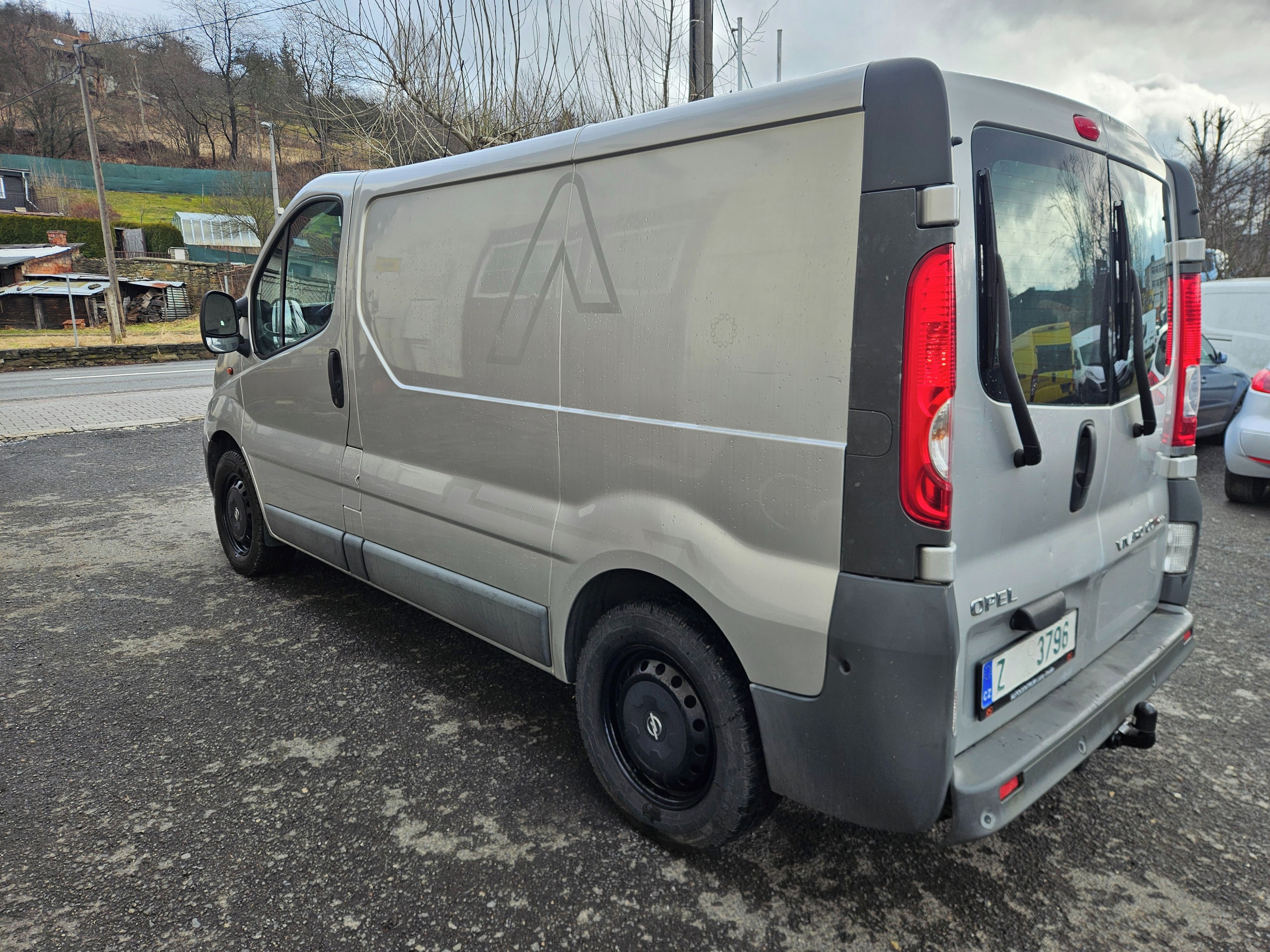 Opel Vivaro, Opel Vivaro 2.0 CDTI 2014 - fotka 6