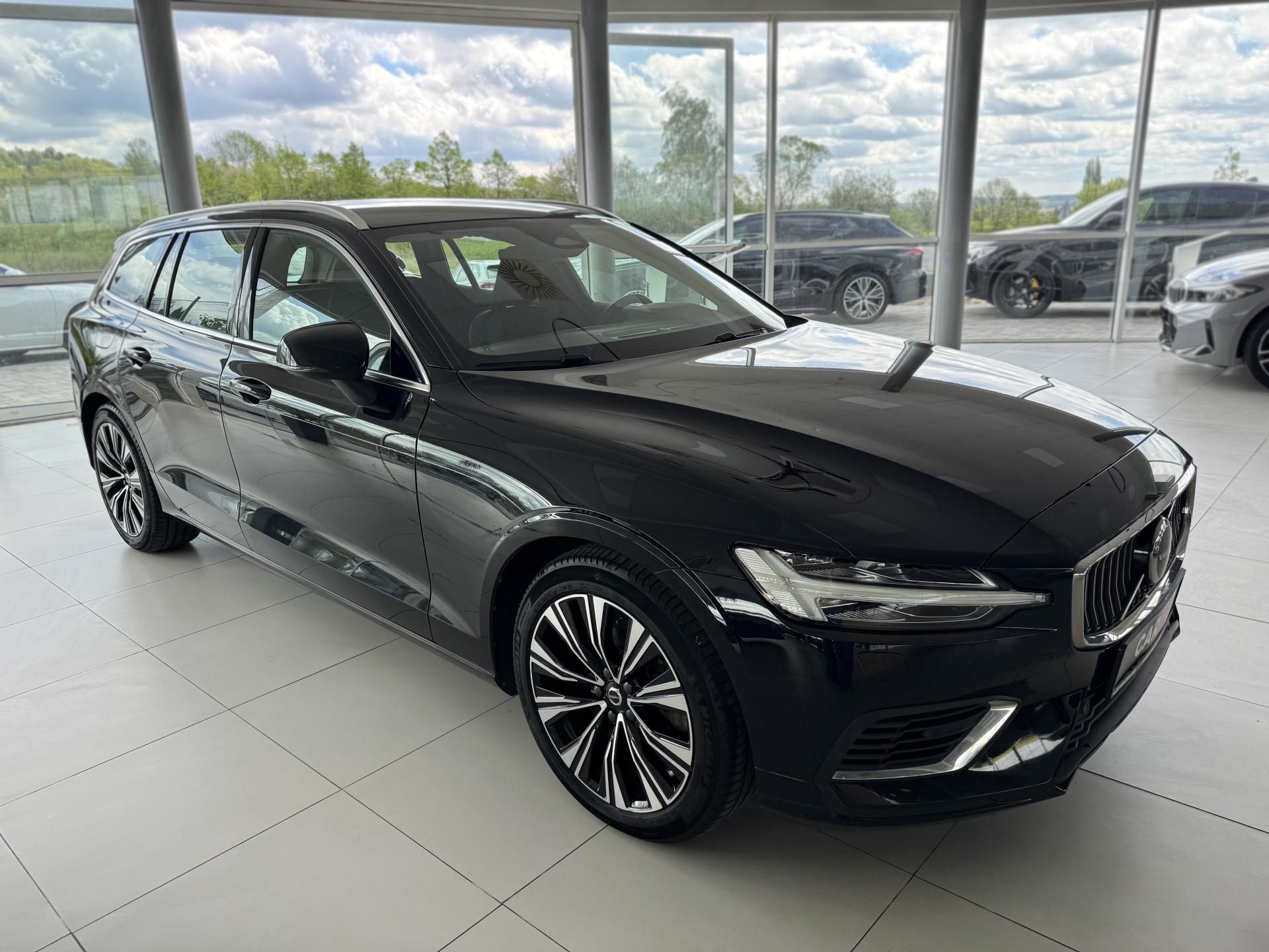 Volvo V60, T6 AWD Recharge*KeyLes*DPH - fotka 4