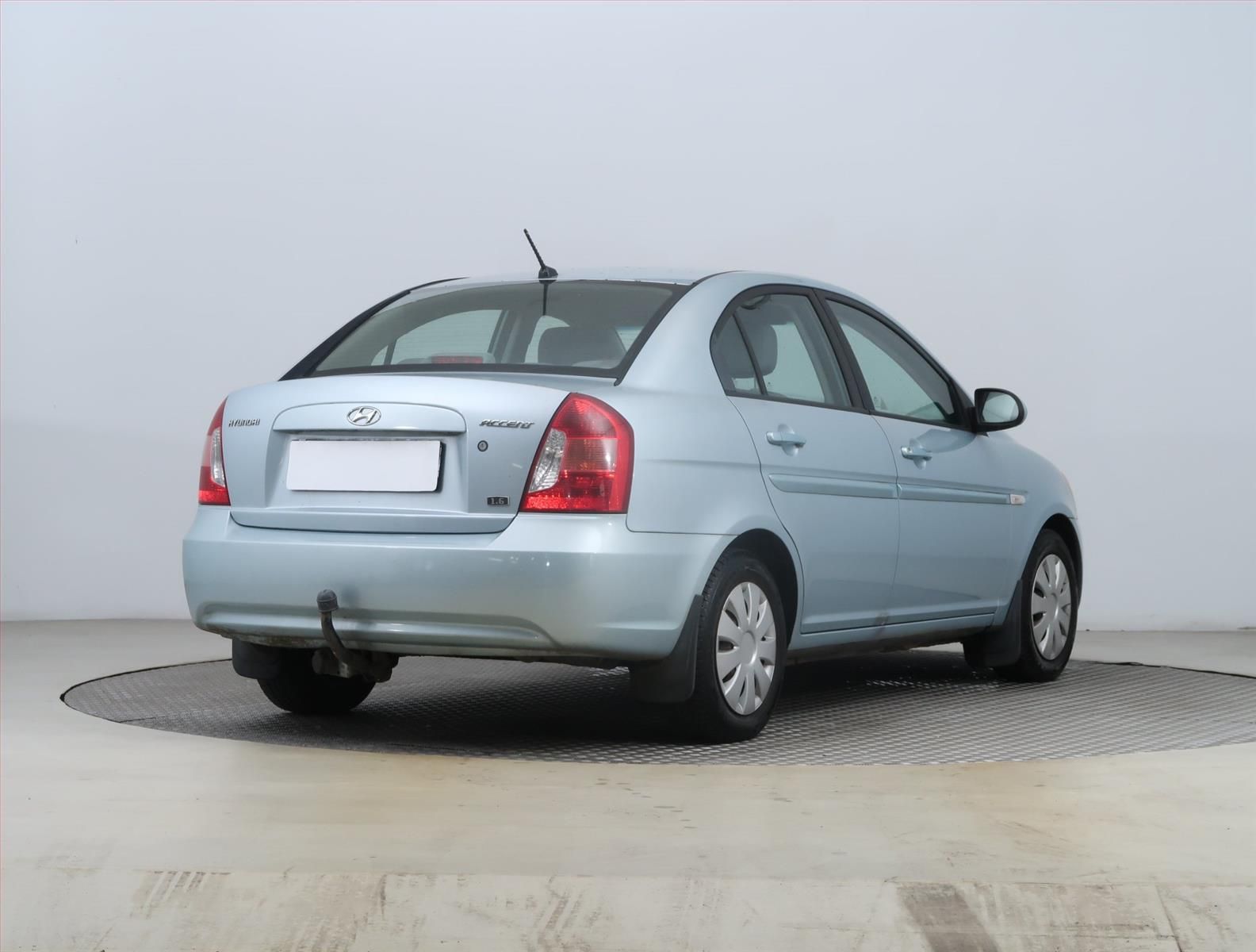 Hyundai Accent, 1.6i MPI, Serv.kniha, Tažné - fotka 5