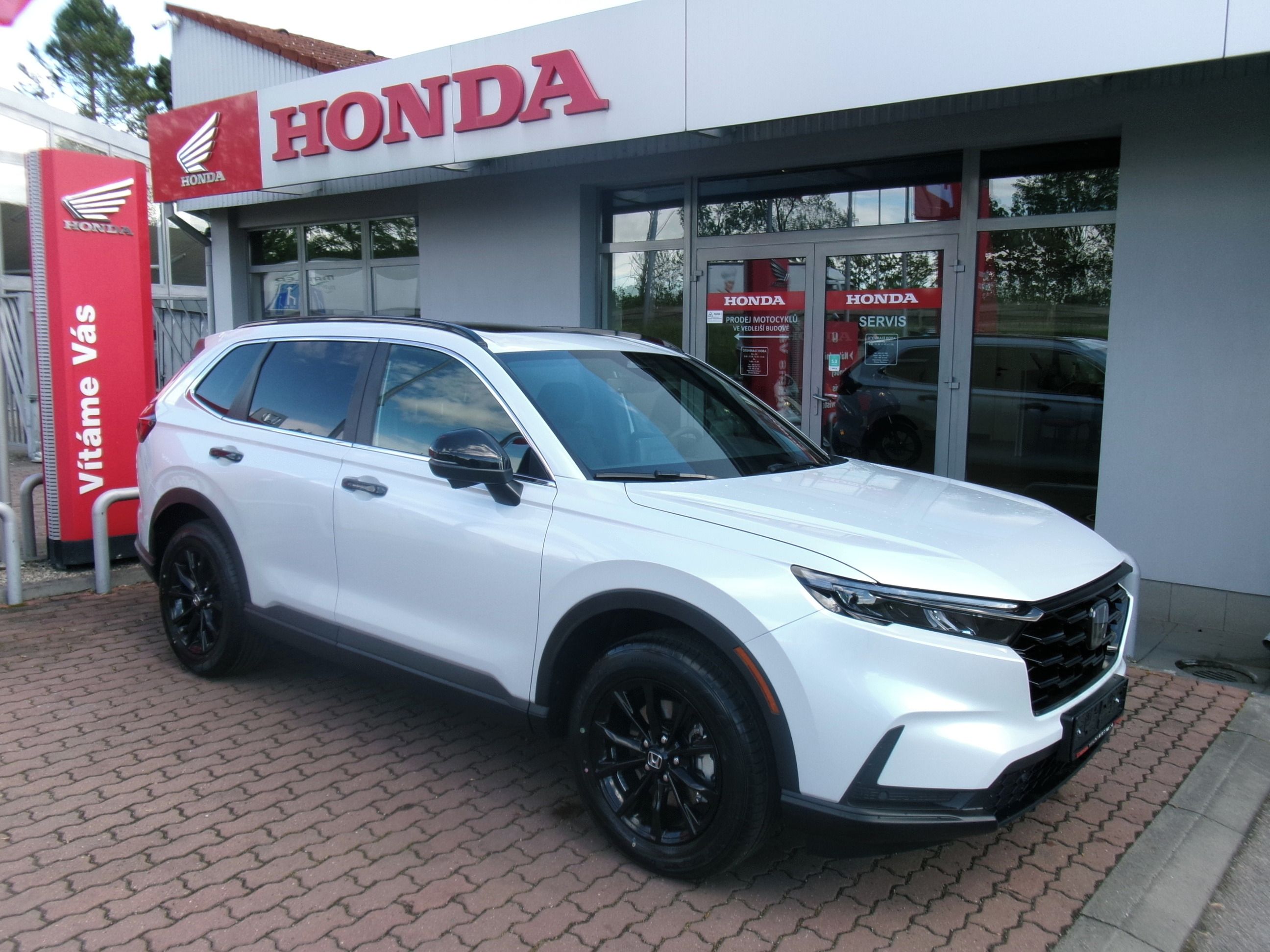 Honda CR-V, 2.0e:HEV 4x4 ELEGANCE PLUS 26 - fotka 4