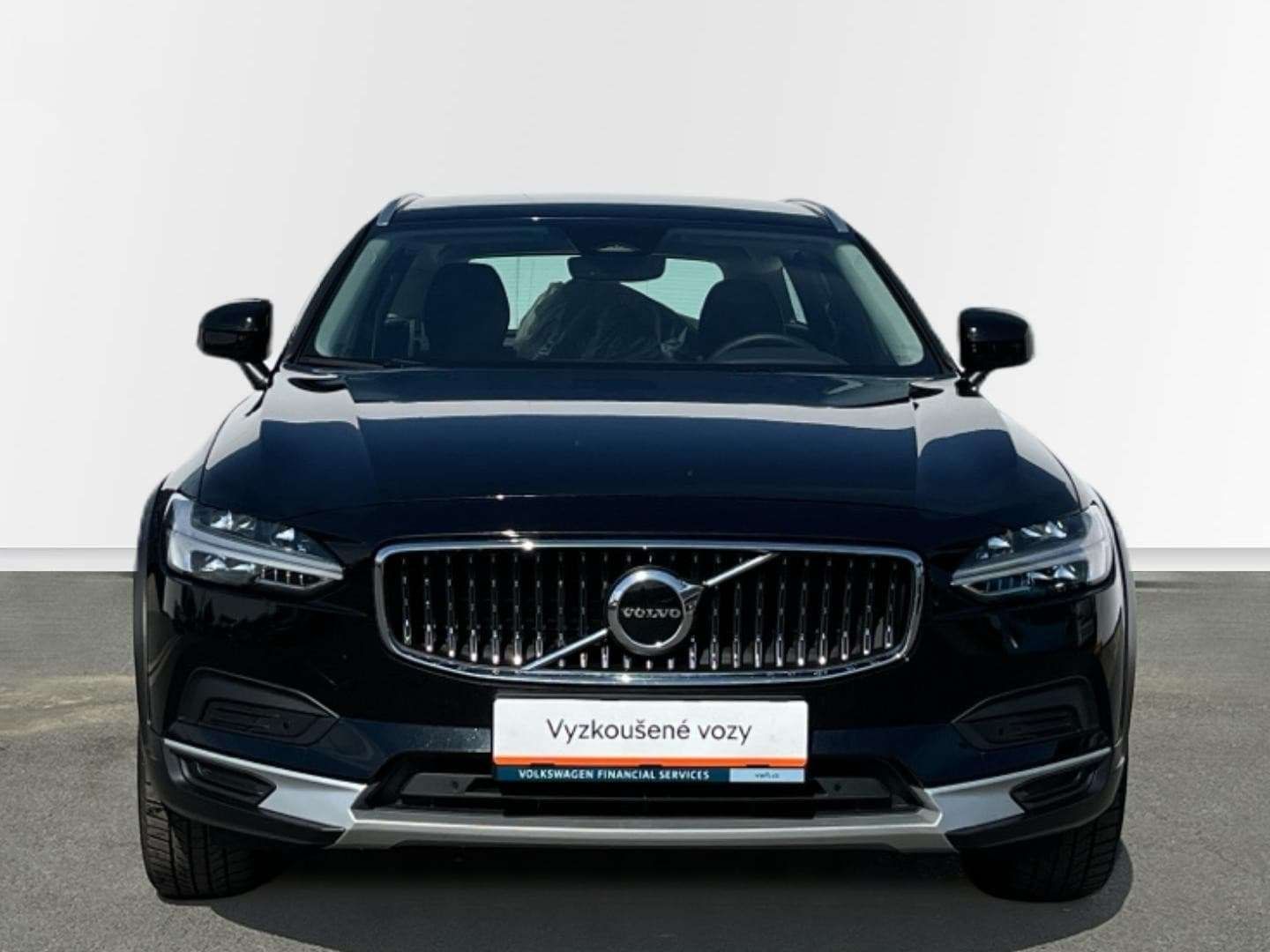 Volvo V90, B4 AWD diesel Ultimate Auto - fotka 4