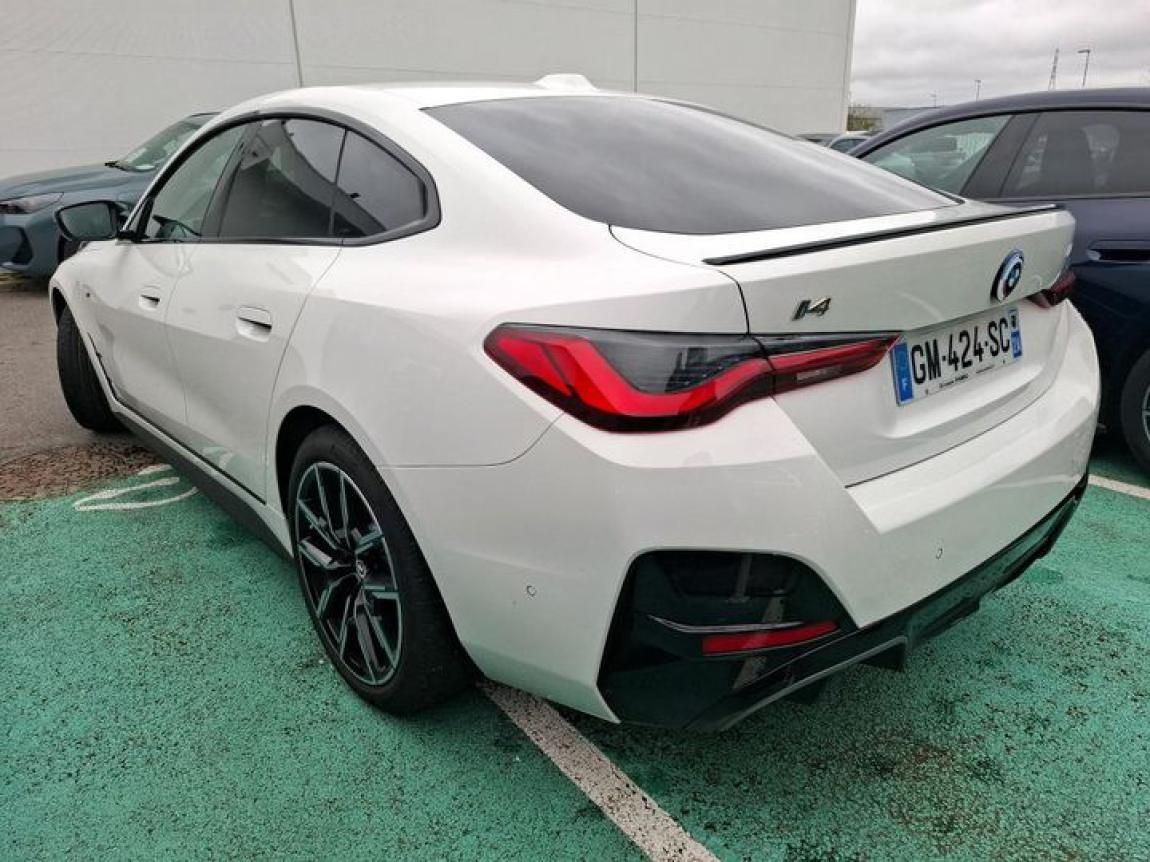 BMW i4, M50 xDrive - fotka 3