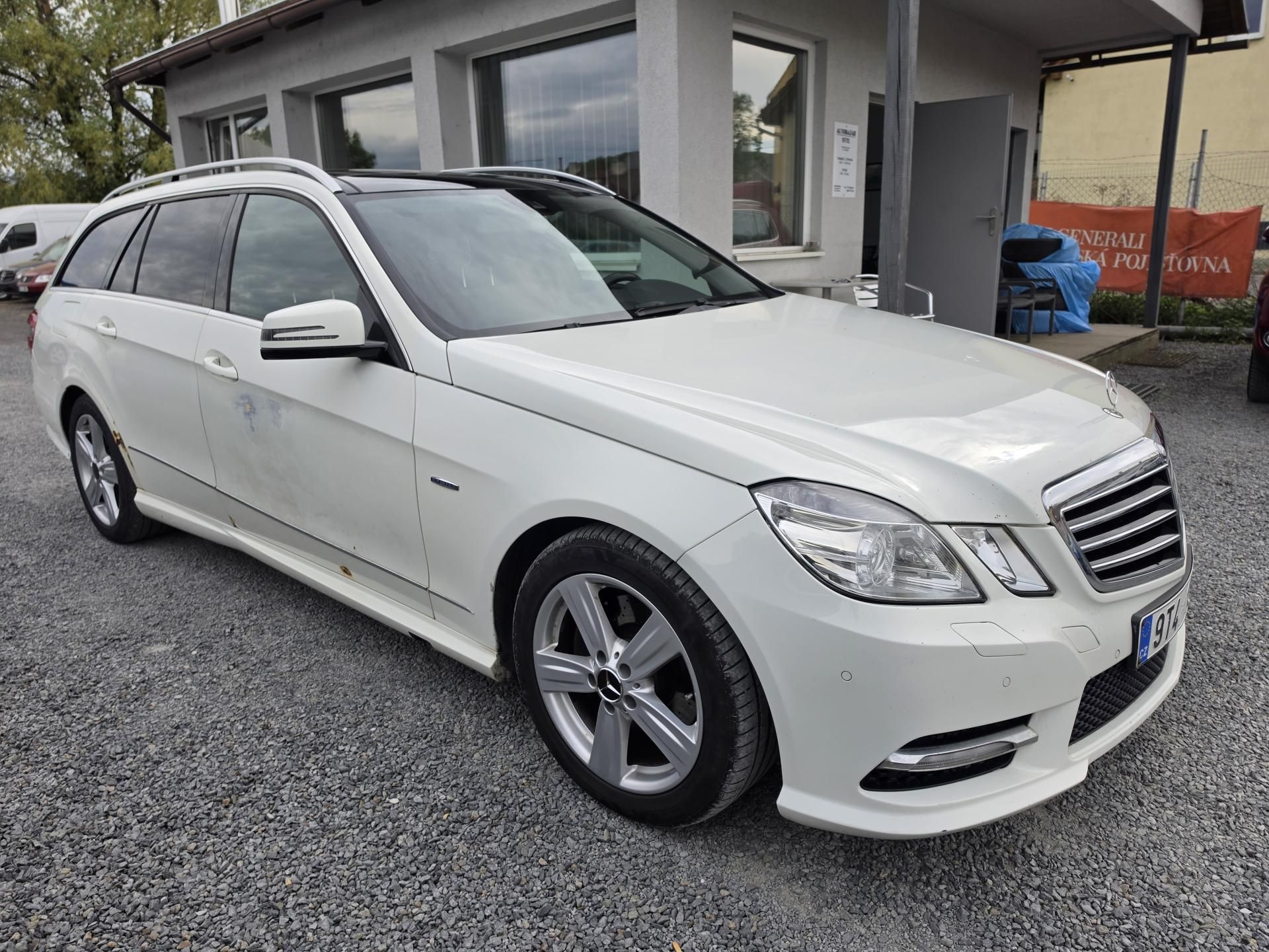 Mercedes-Benz Třídy E, 300CDI V6 Avantgarde TZ