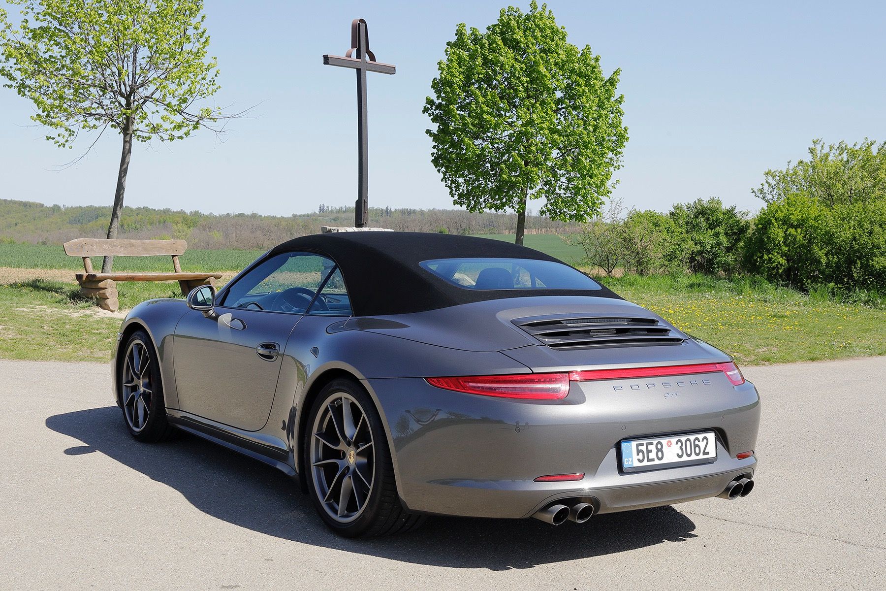 Porsche 911, Porsche 911 Carrera 4S Cabriol - fotka 6