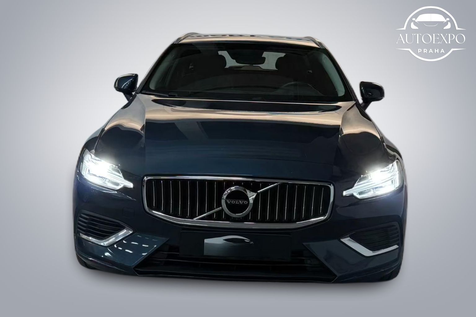 Volvo V60, Inscription* Plug-Hybrid - fotka 2