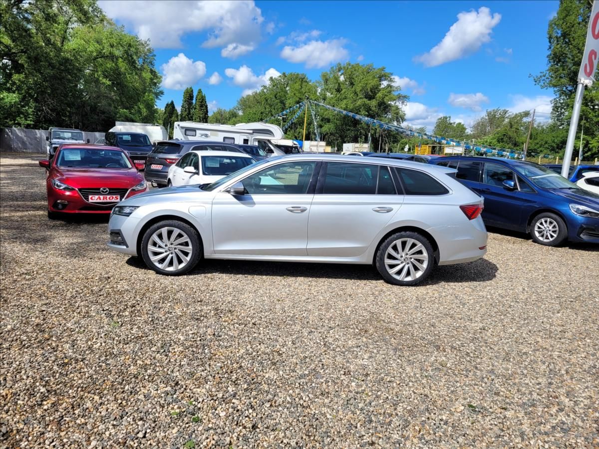 Škoda Octavia, 1,4 TSI,PHEV,DSG,Style,tažné - fotka 3