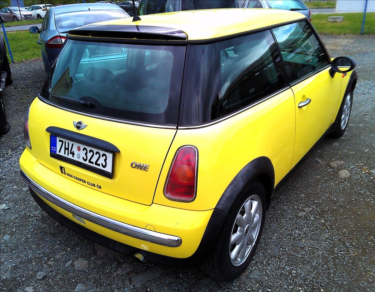 Mini One, 1,6   i 66kW-KLIMATIZACE - fotka 6