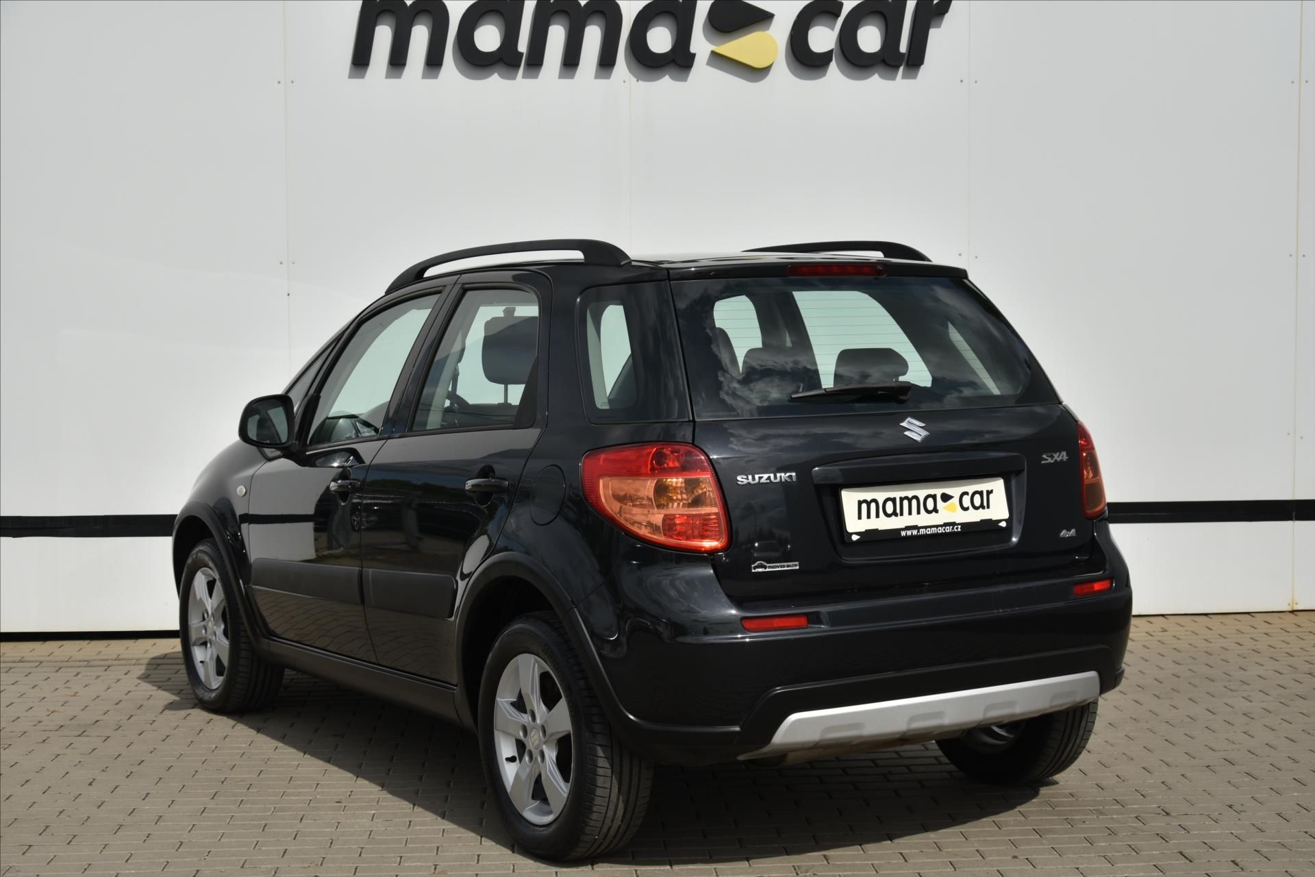Suzuki SX4, 1.6i 88kW 4X4 KLIMA ČR - fotka 5