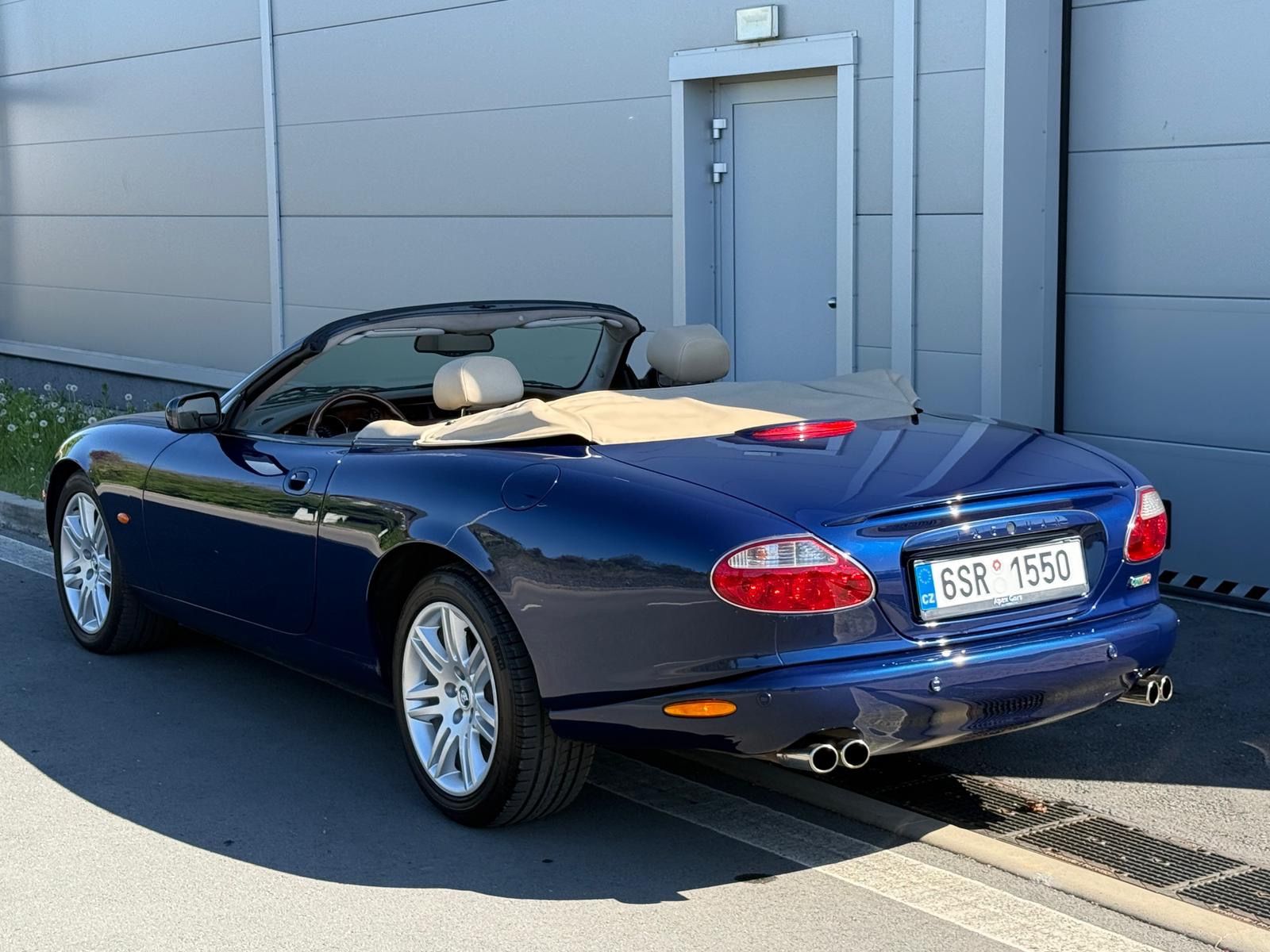 Jaguar XKR, JAGUAR XKR, 4.2 V8 Cabrio - fotka 5