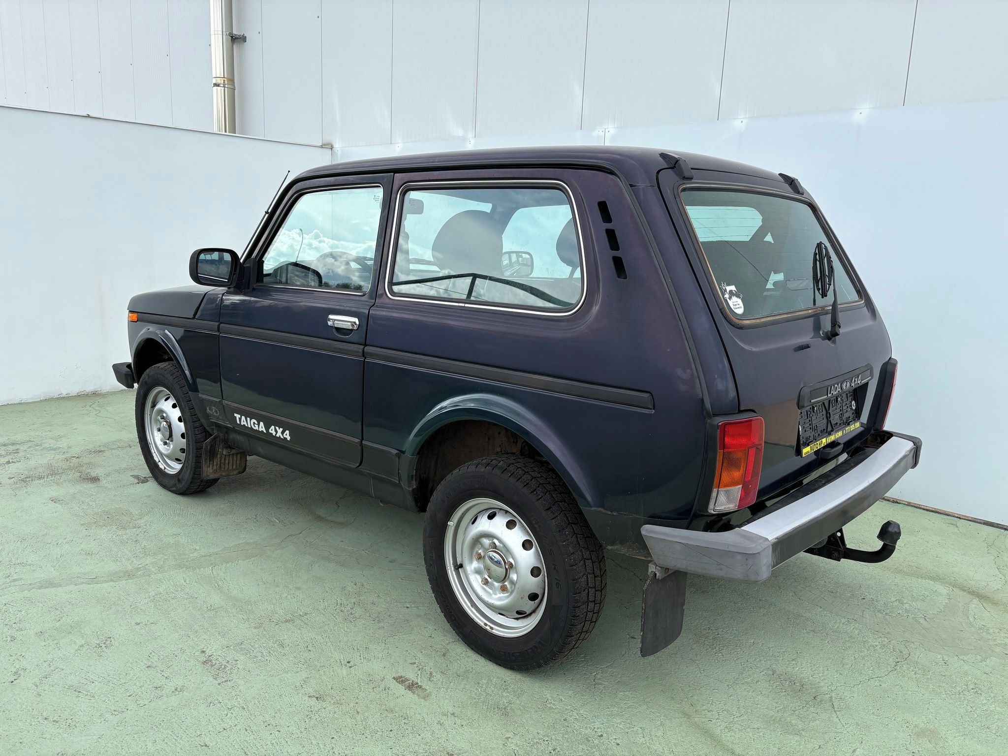Lada Niva, 1.7, 61kW, 4x4, Tažné - fotka 4