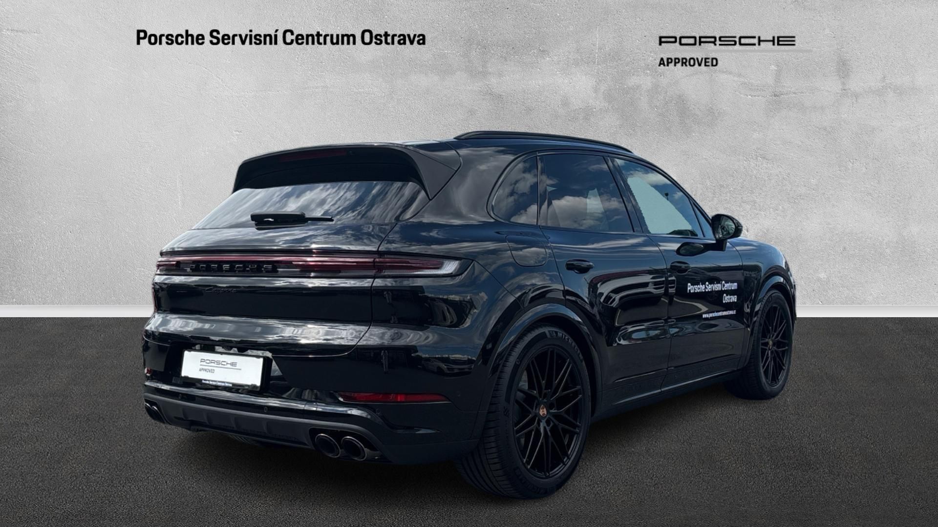 Porsche Cayenne, E-Hybrid Black Edition - fotka 6