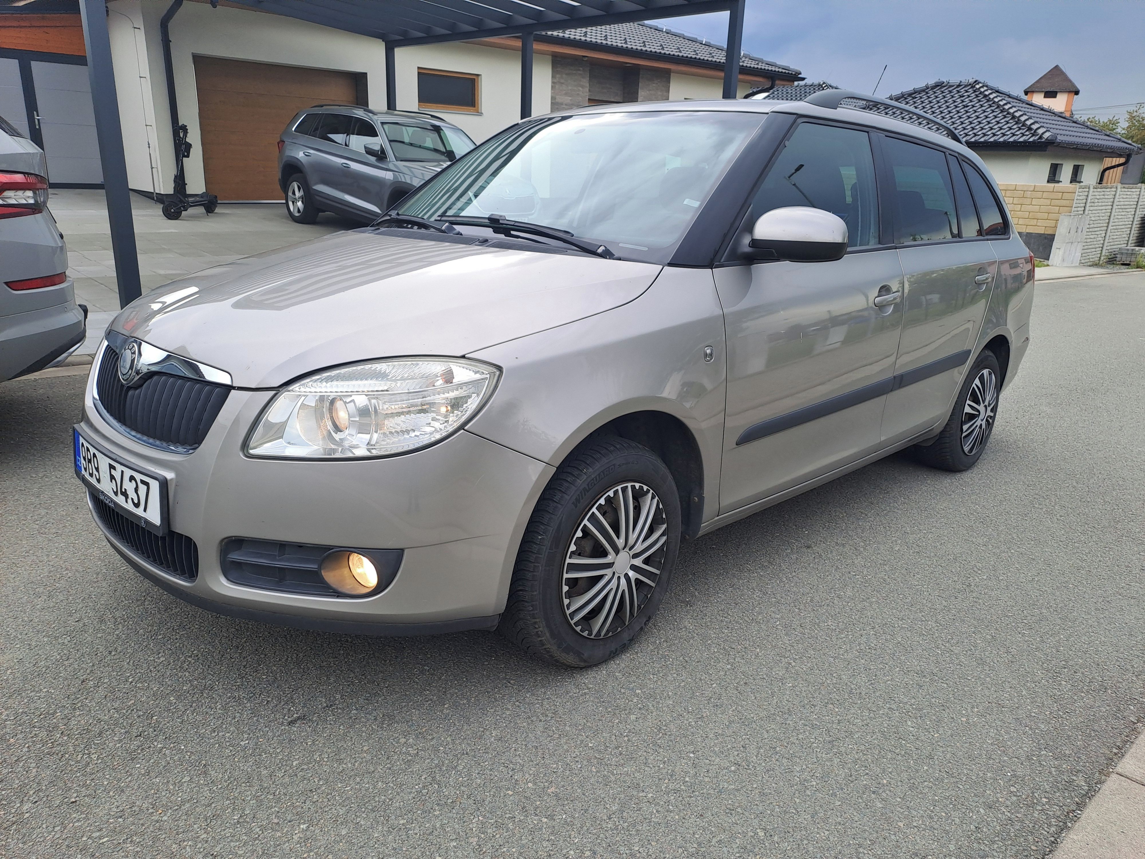 Škoda Fabia, 1,6MPI 77KW,VELKÁ VÝBAVA,TAŽNÉ