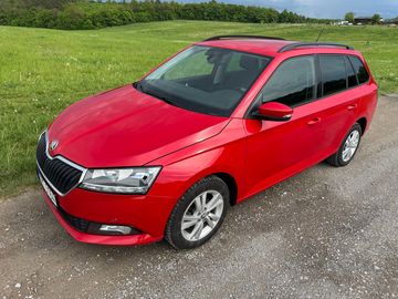 1.0TSI AMBITION+ TOUR KOUP. ČR