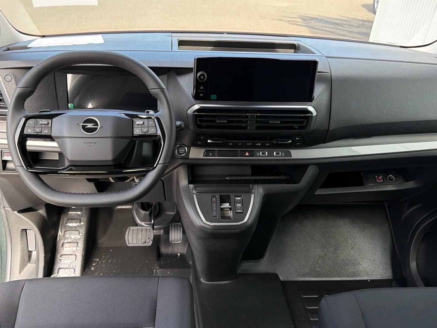 Opel Zafira, 2.0CDTi 177k 130kW L2 Edition - fotka 4