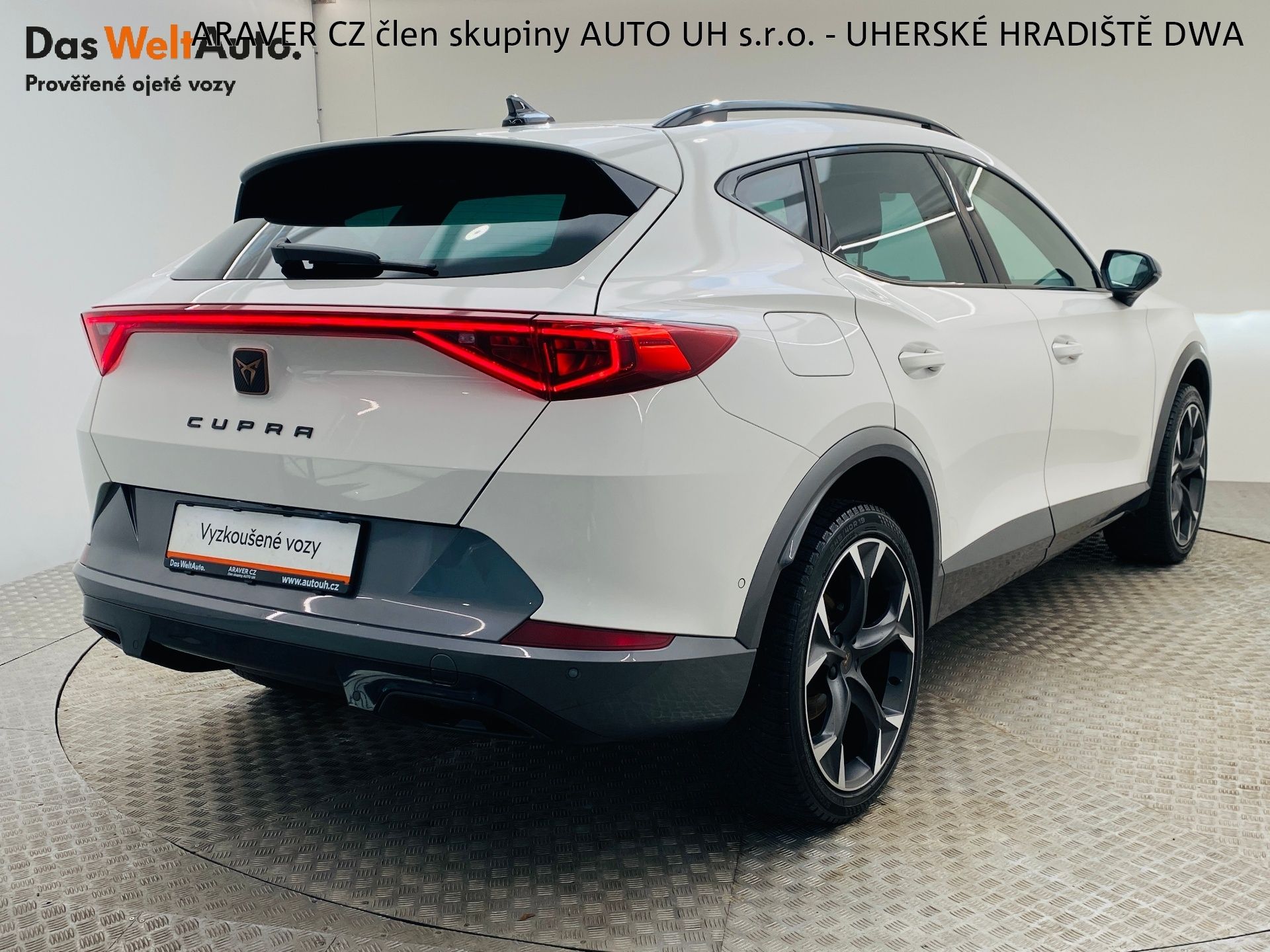 Cupra Formentor, 1,5 TSI 110 kW DSG - fotka 2