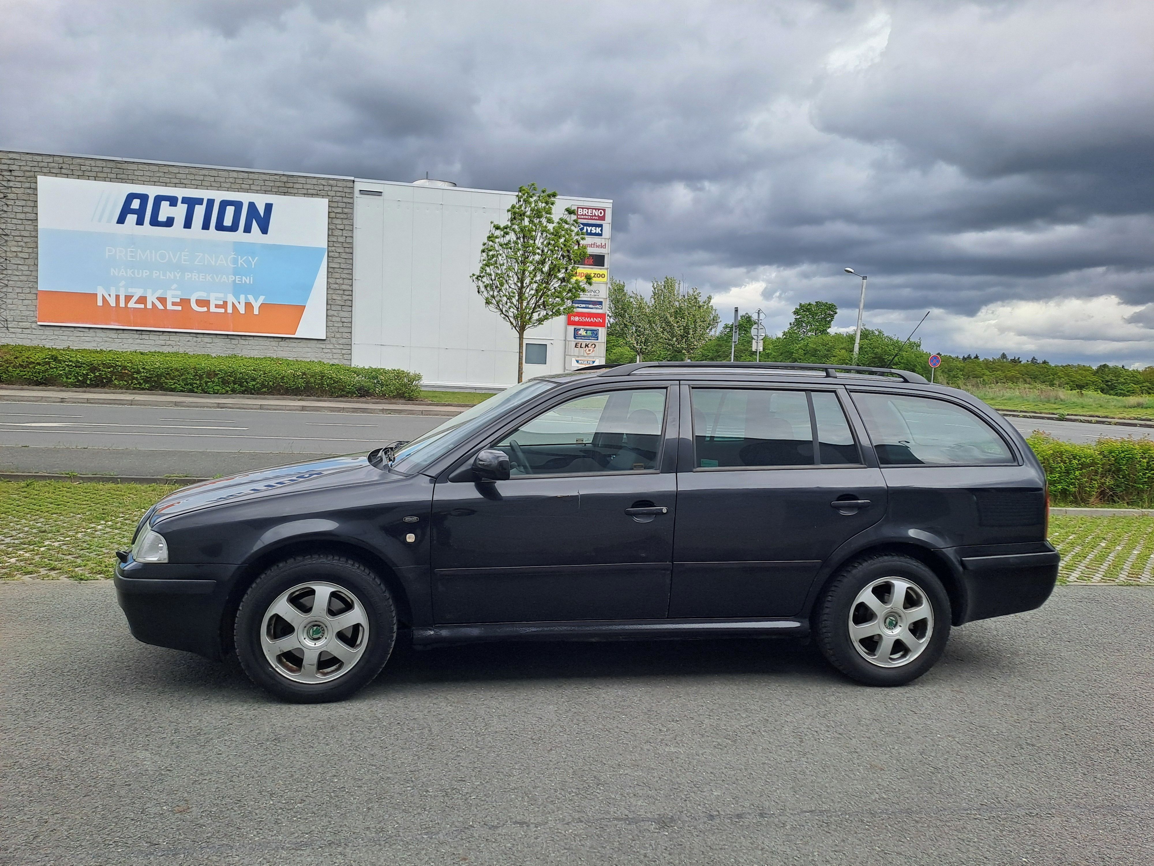 Škoda Octavia, 1.9TDI 81KW SPOLEHLIVÉ+KOLA - fotka 4