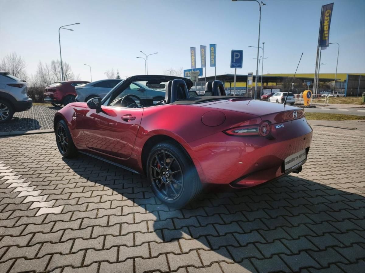 Mazda MX-5, 1,5 MX-5 ST G132 6MT Homura - fotka 6