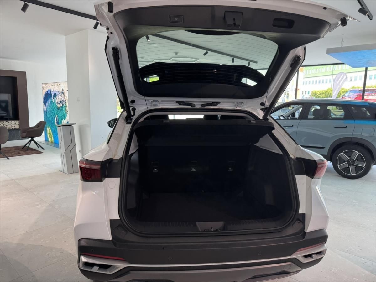 Omoda 5, 1,6 TGDi PREMIUM FACELIFT - fotka 5
