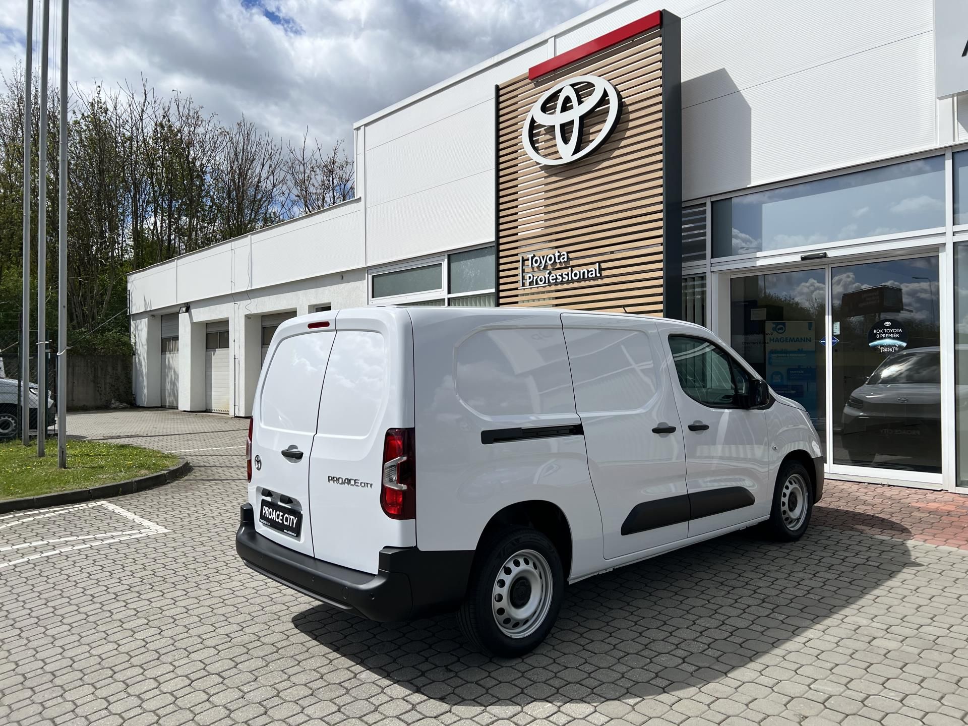 Toyota Proace City, 1.5D 6MT Active 2S - fotka 6