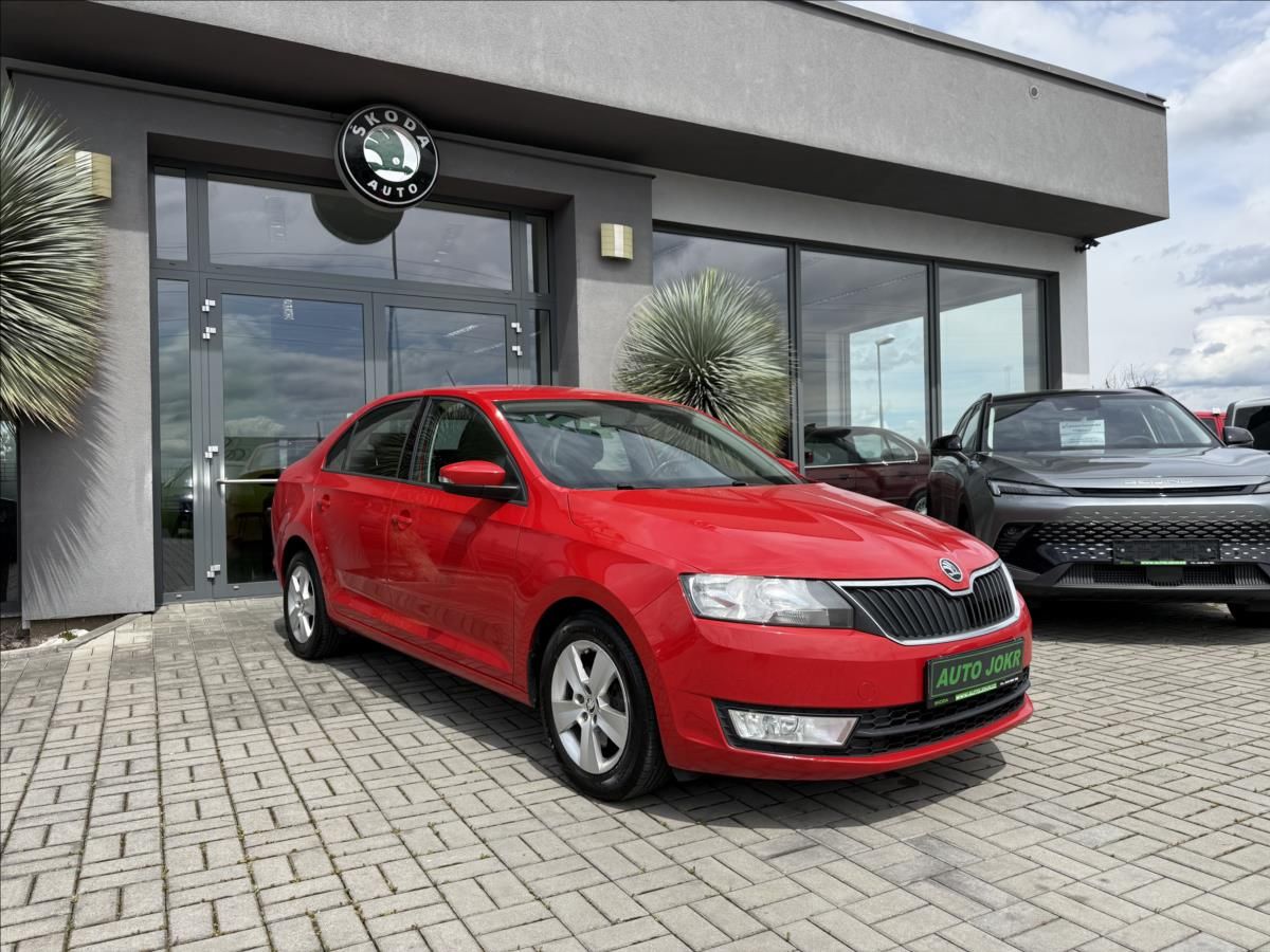 Škoda Rapid, 1,0   TSI 81kW AMBIENTE 1.MAJI - fotka 4