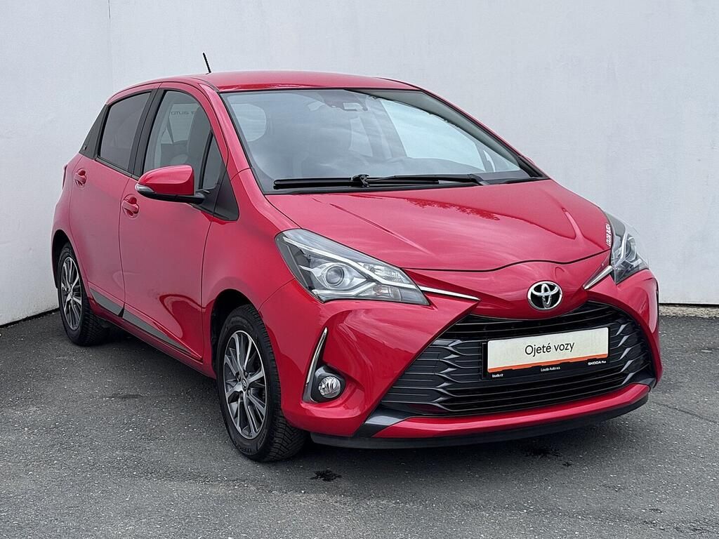 Toyota Yaris, Active Trend 1.5 VVT-ie 82 kW - fotka 5