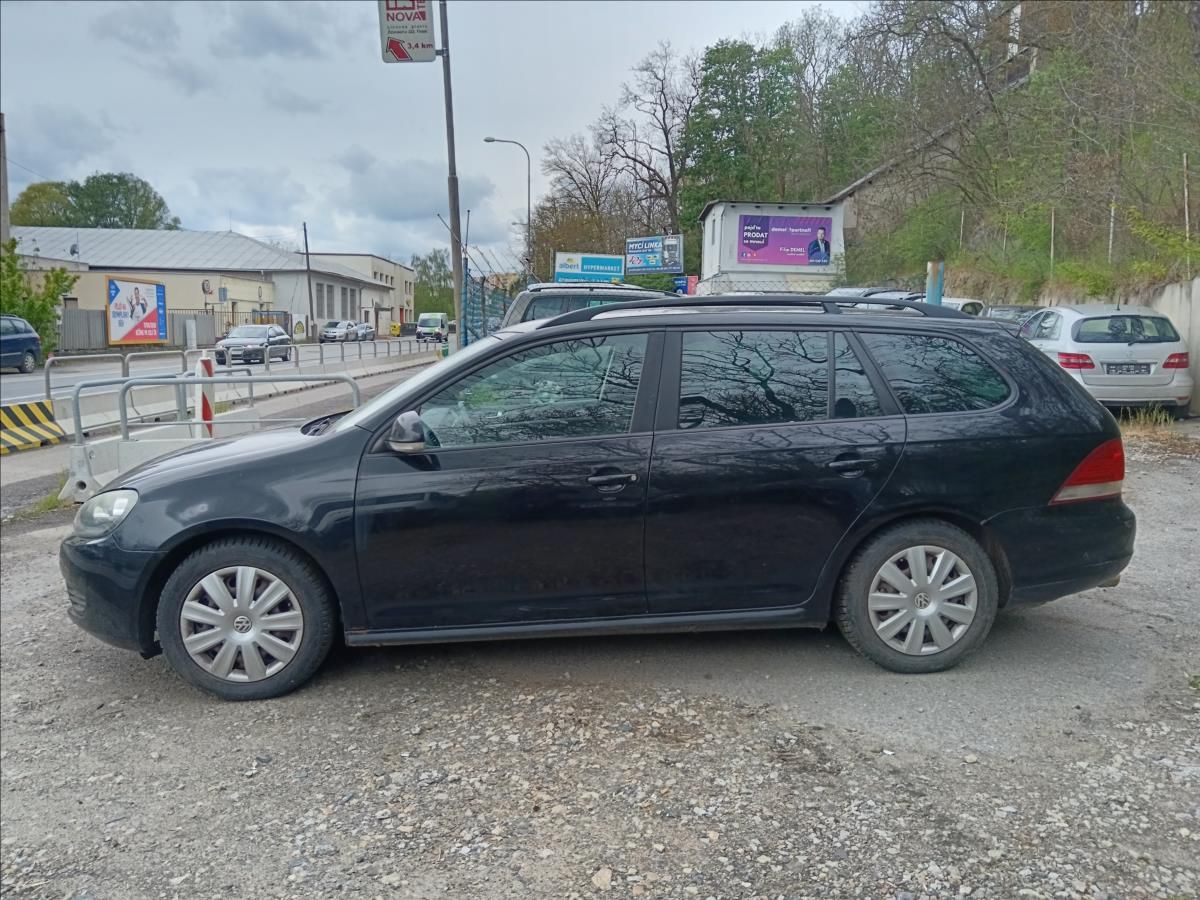 Volkswagen Golf Variant, 1,6 TDi 4Motion  Trendline - fotka 6