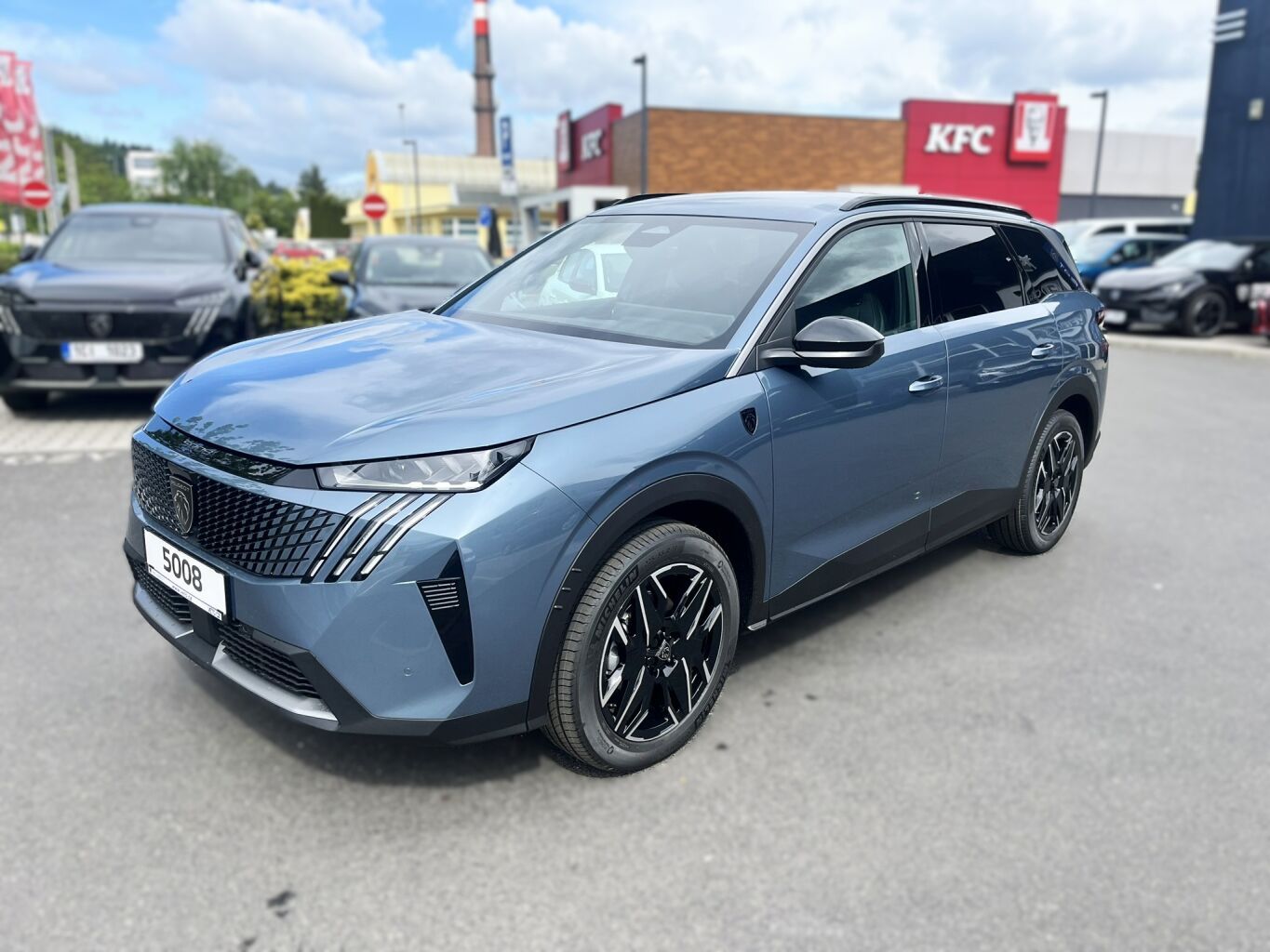 Peugeot 5008, GT Hybrid 145 e-DCS6 - fotka 2