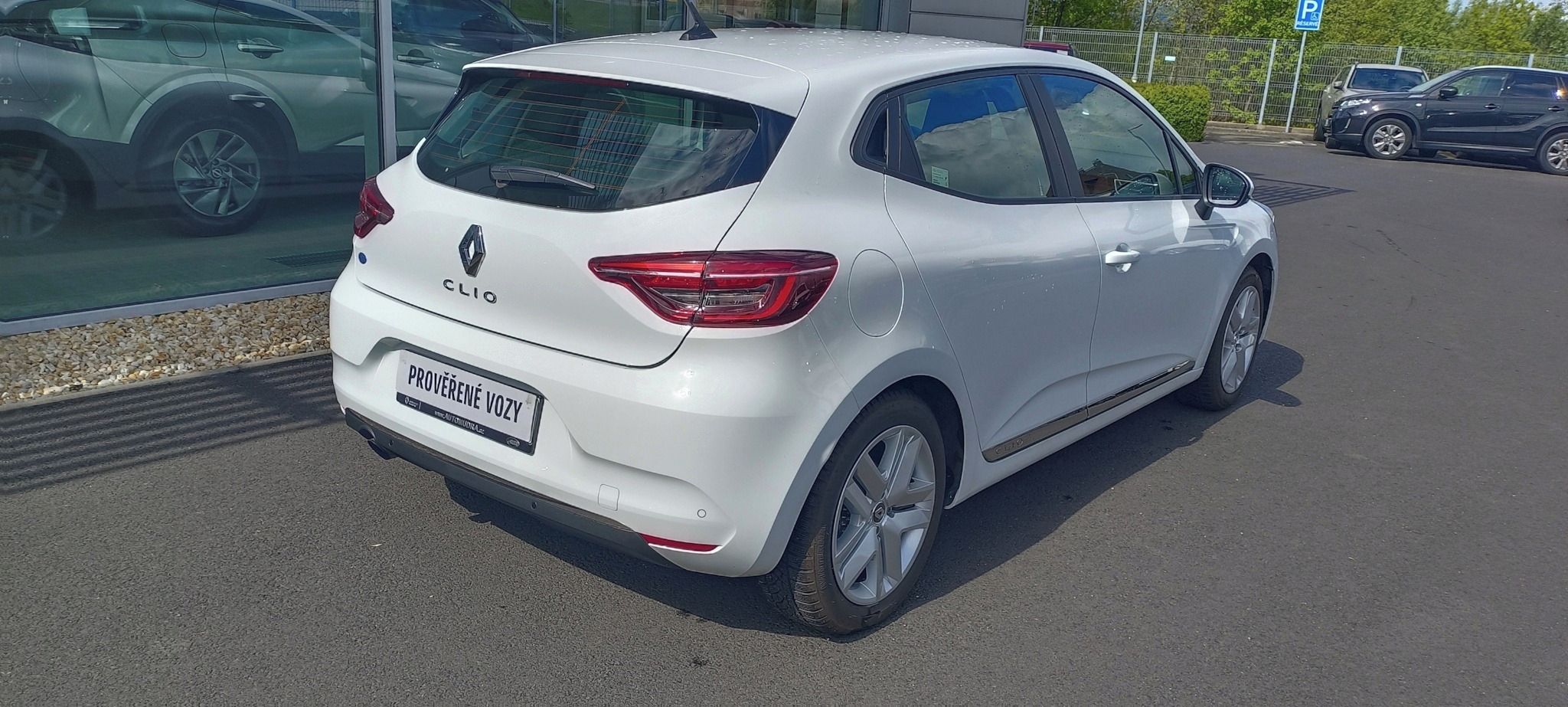 Renault Clio, 1,0Tce, Klima, Tempomant, ČR - fotka 5