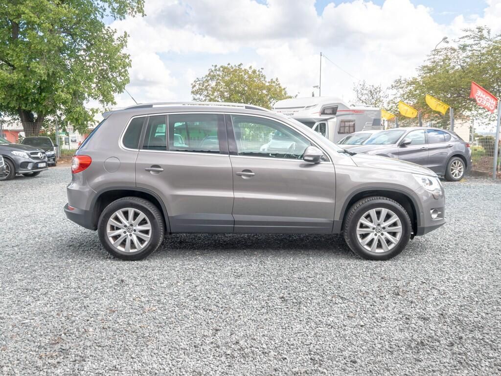 Volkswagen Tiguan, ČR 2.0TDI 125KW 4x4  - SERVIS - fotka 4