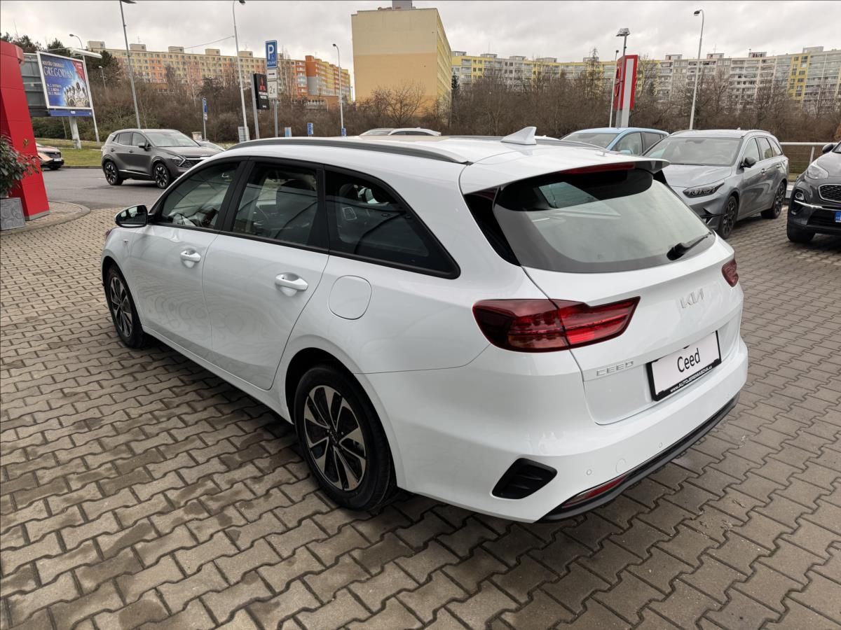 Kia Cee´d, 1,5 T-GDi GPF 7DCT  SPIN - fotka 3