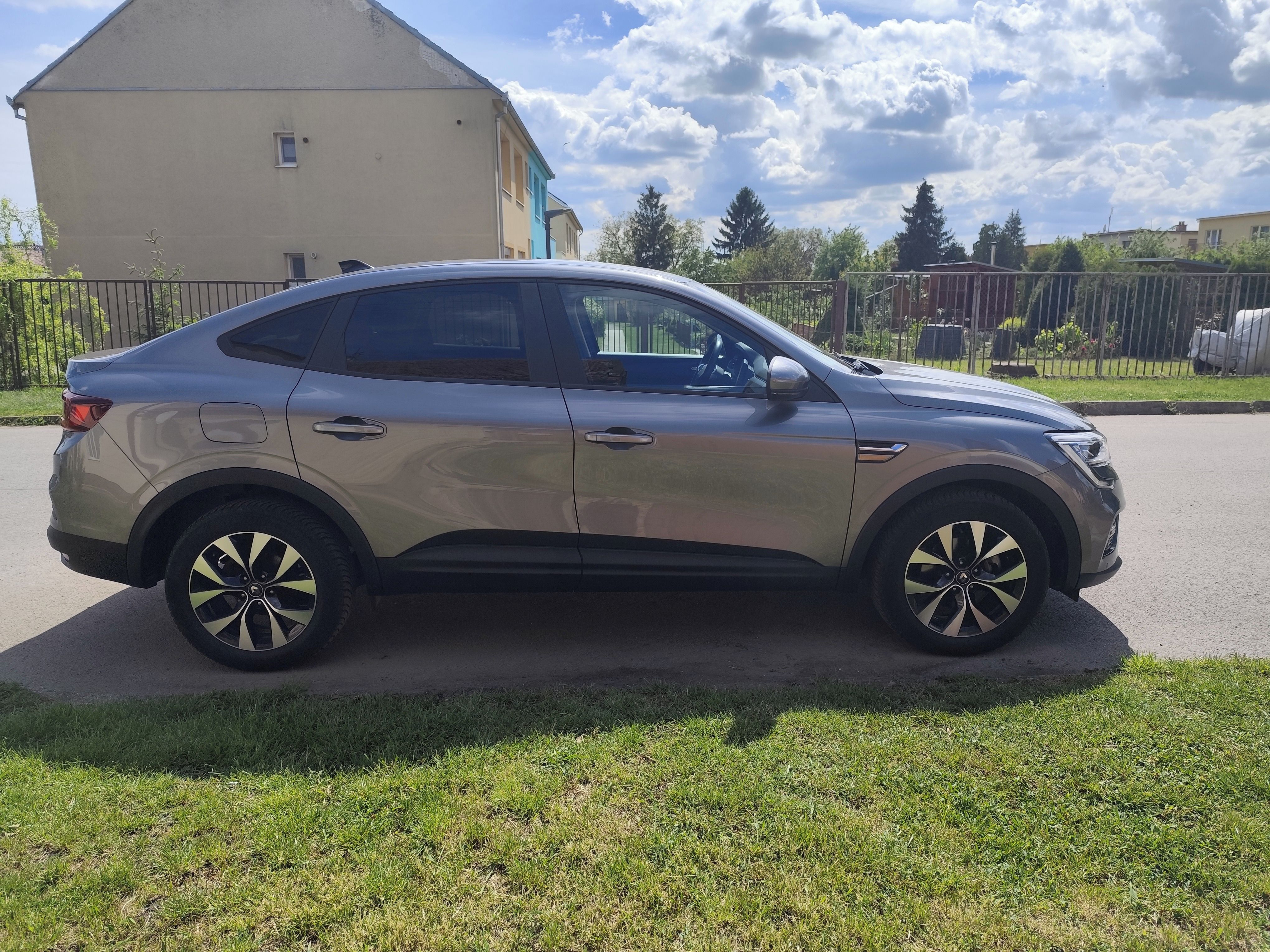 Renault Arkana, 1,6 E-TECH, HYBRID - fotka 4