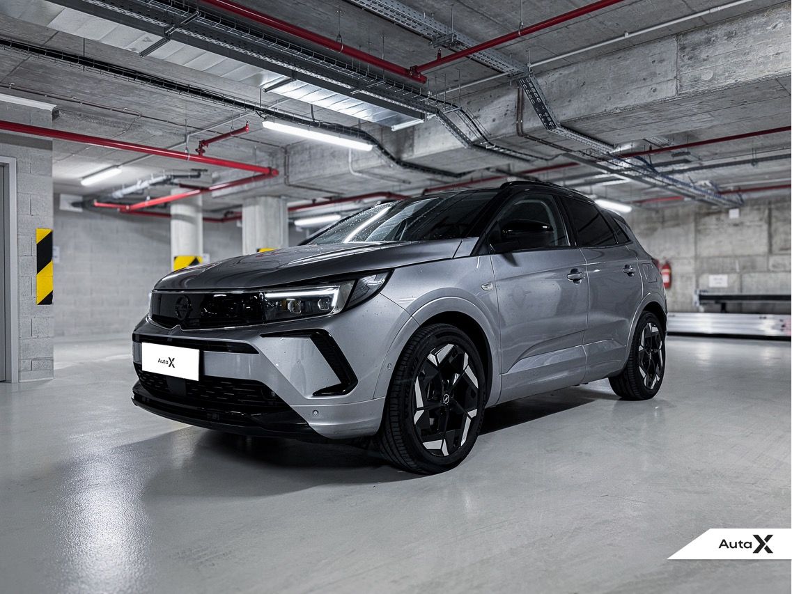Opel Grandland, GSe Plug-in Hybrid4 AWD 221 kW - fotka 2
