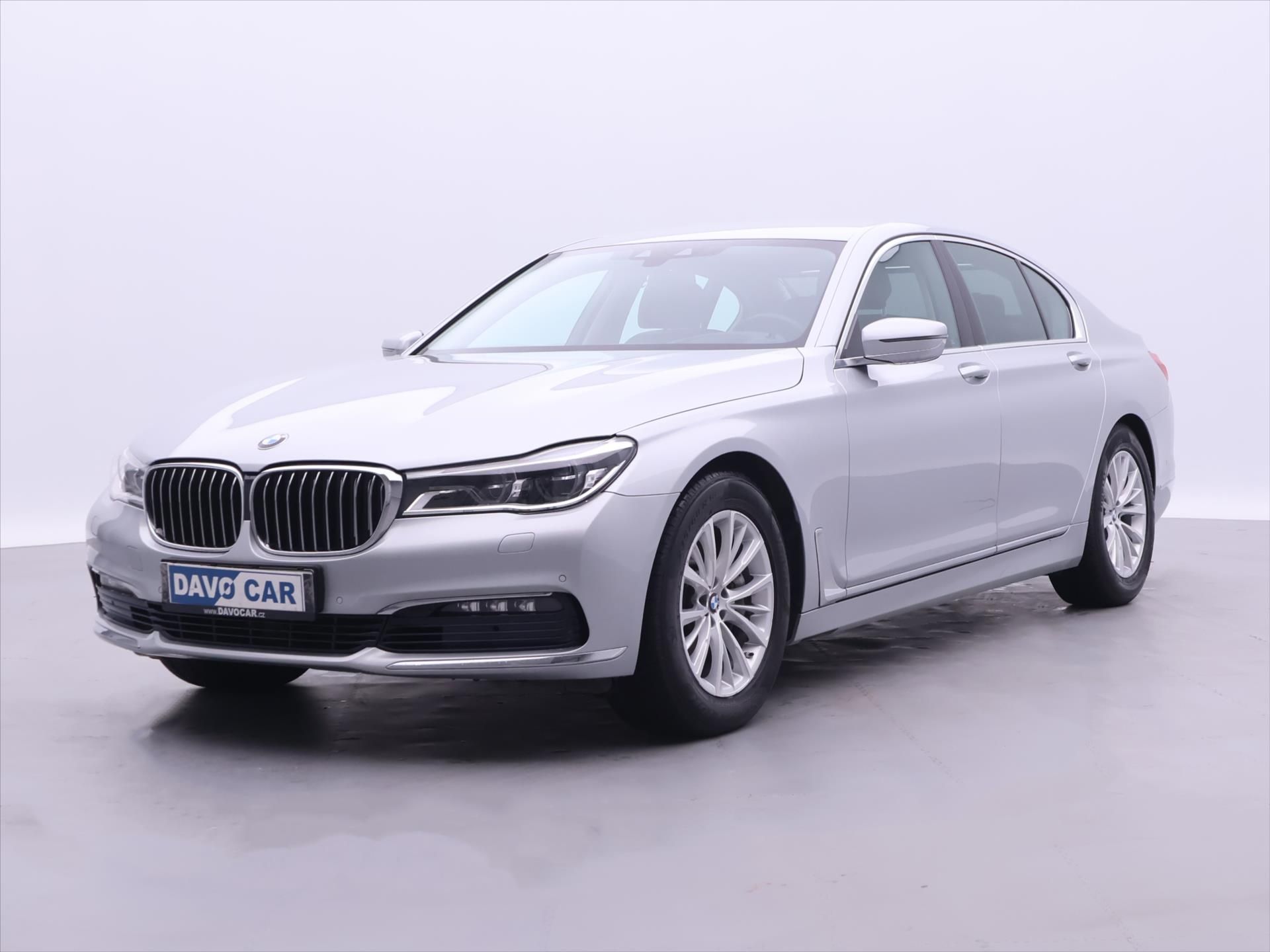 BMW Řada 7, 3,0 740d 235kW xDrive - fotka 3